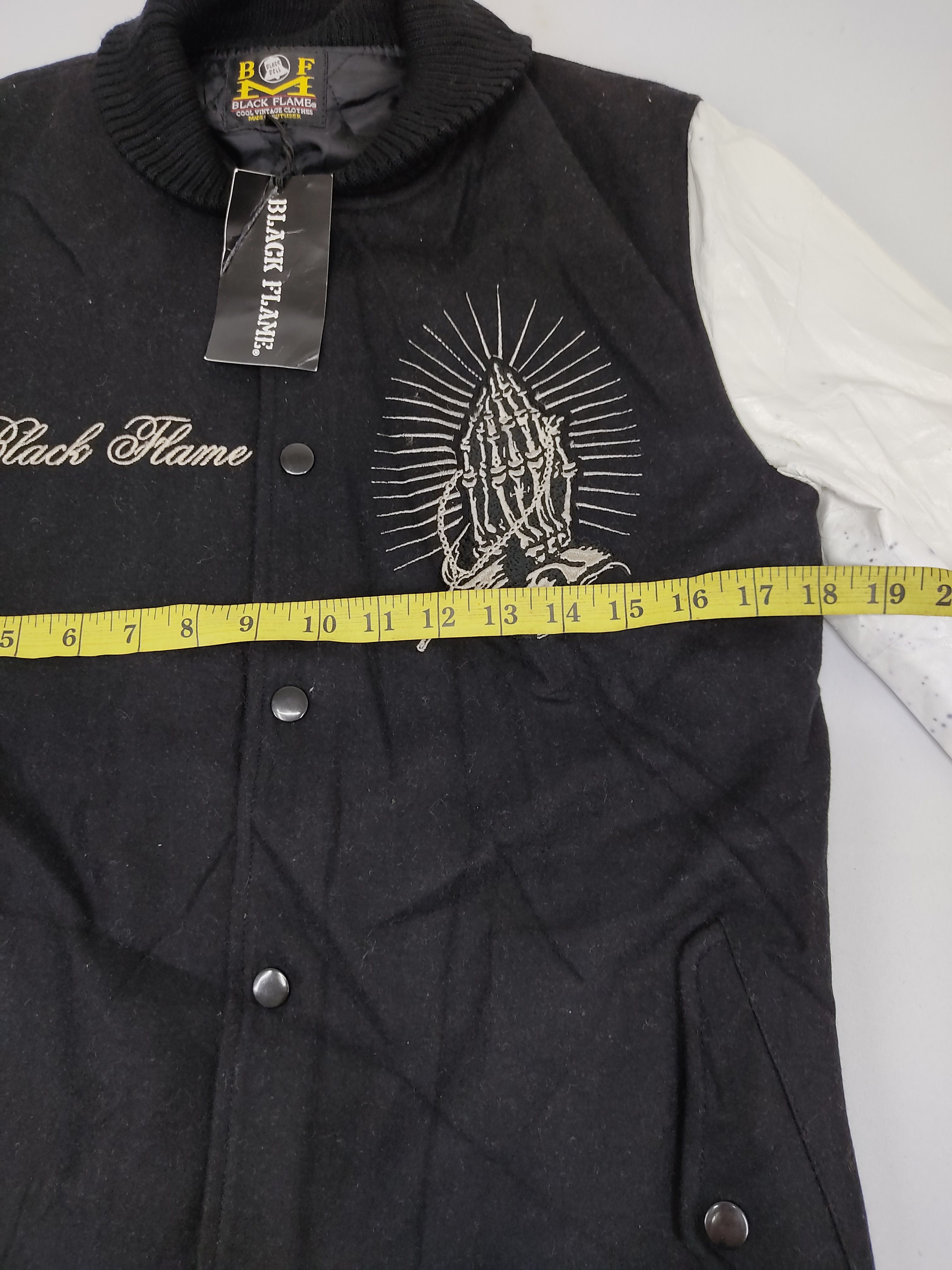 Black Label Black Flame Skull Varsity Jacket Embroidery Big Logo Skull Size US S / EU 44-46 / 1 - 12 Thumbnail