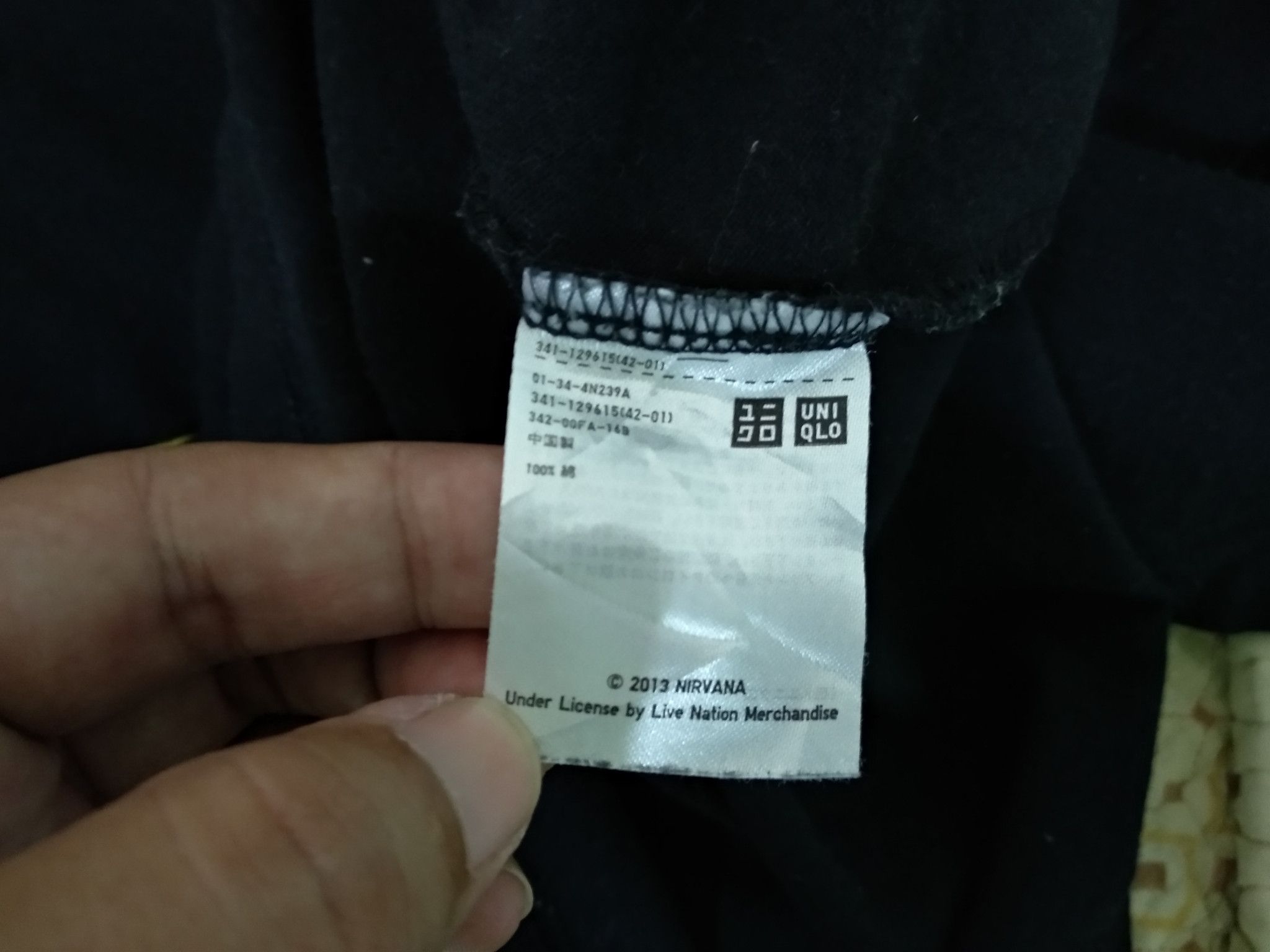 Nirvana UNIQLO x NIRVANA Kurt Cobain T Shirt Size US M / EU 48-50 / 2 - 8 Thumbnail