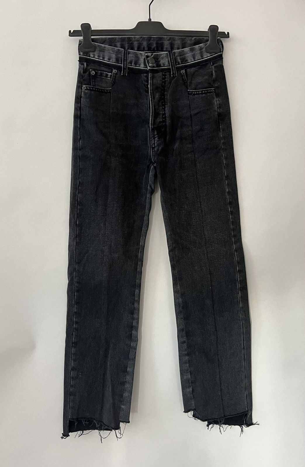Maison Margiela Maison Margiela 5 Pocket Deconstructed Jeans Size 26" / US 2 / IT 38 - 2 Thumbnail