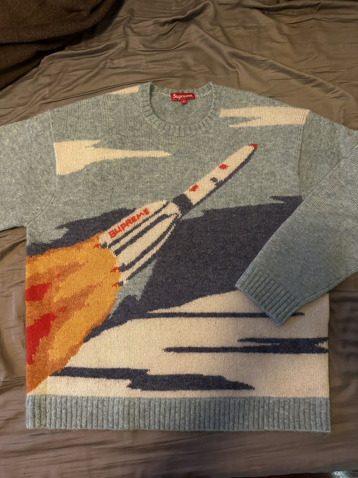 Supreme FW22 - ROCKET SWEATER | Grailed