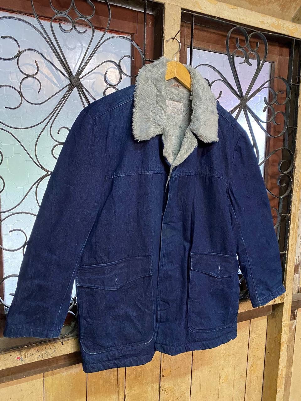 Japanese Brand VINTAGE RIVERSON DENIM FAUX FUR JACKET Size US L / EU 52-54 / 3 - 6 Thumbnail