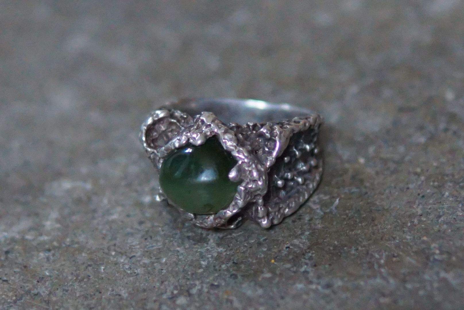 Jewelry Vintage Sterling Silver Ring 8.25 Brutalist Avant Garde Size ONE SIZE - 1 Thumbnail