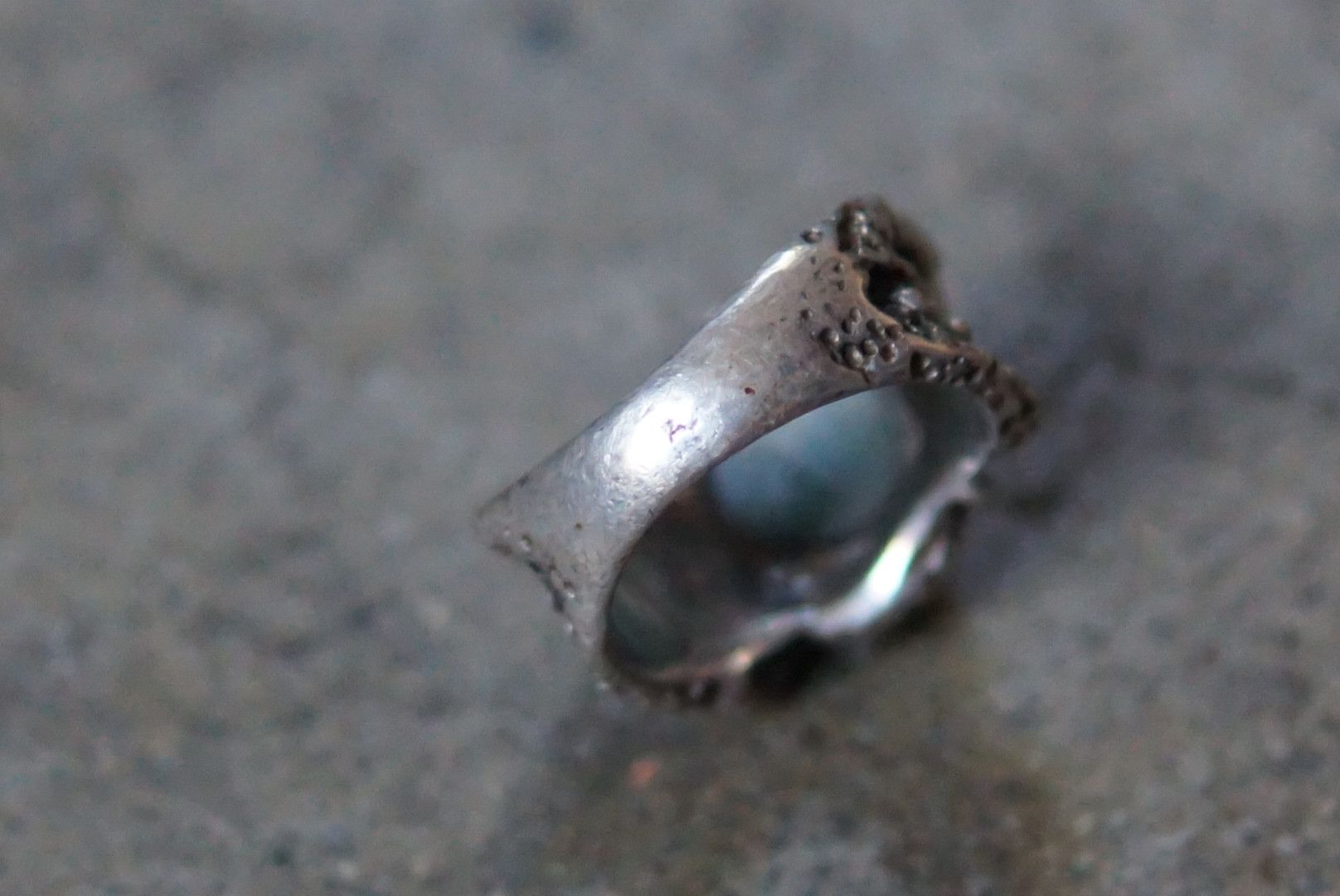 Jewelry Vintage Sterling Silver Ring 8.25 Brutalist Avant Garde Size ONE SIZE - 8 Thumbnail