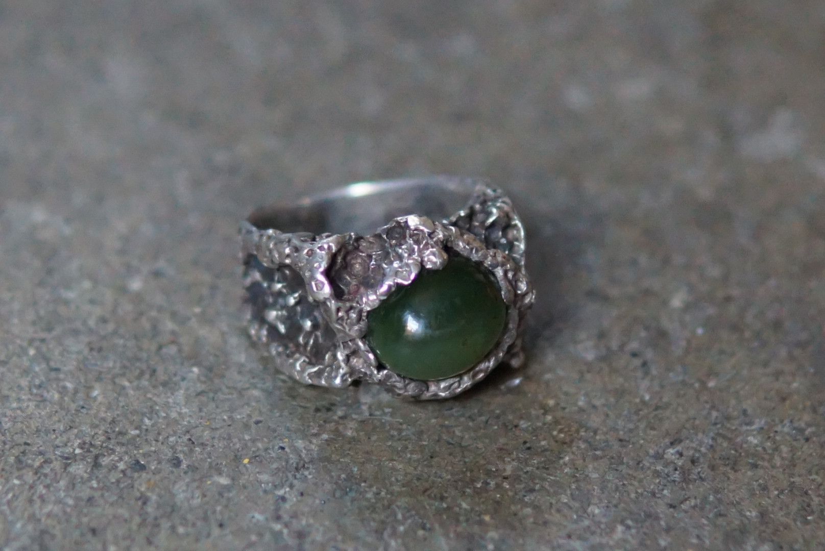 Jewelry Vintage Sterling Silver Ring 8.25 Brutalist Avant Garde Size ONE SIZE - 2 Thumbnail