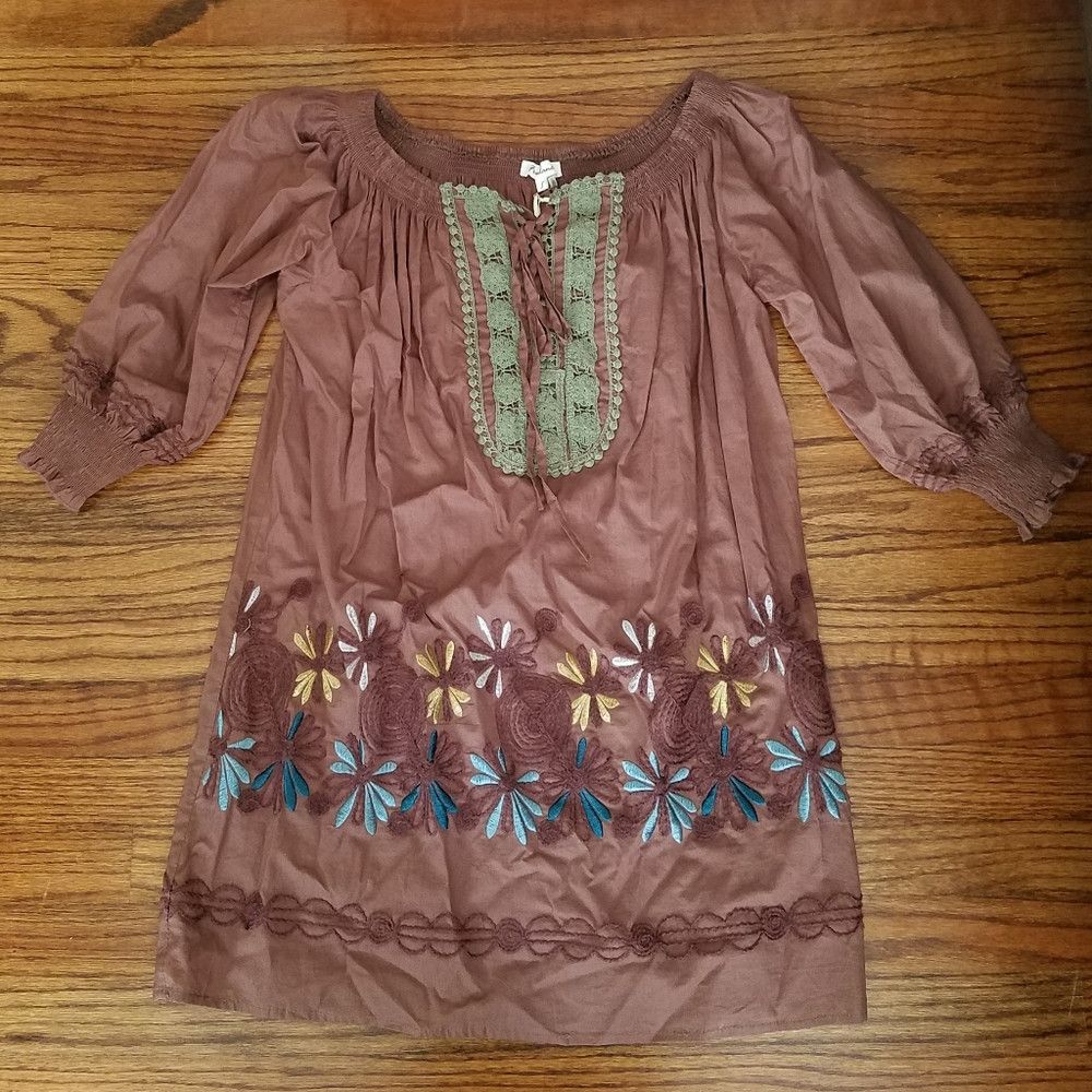 Other Freelance Boho Lace-Up Crochet Trim Floral Detail Tunic NWT Size S / US 4 / IT 40 - 1 Thumbnail