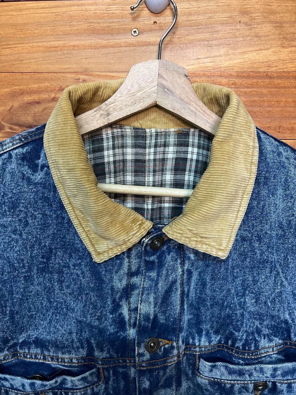 Vintage VINTAGE INTERNATIONAL WORLD JEANS ACID WASH DENIM JACKET Size US M / EU 48-50 / 2 - 8 Thumbnail