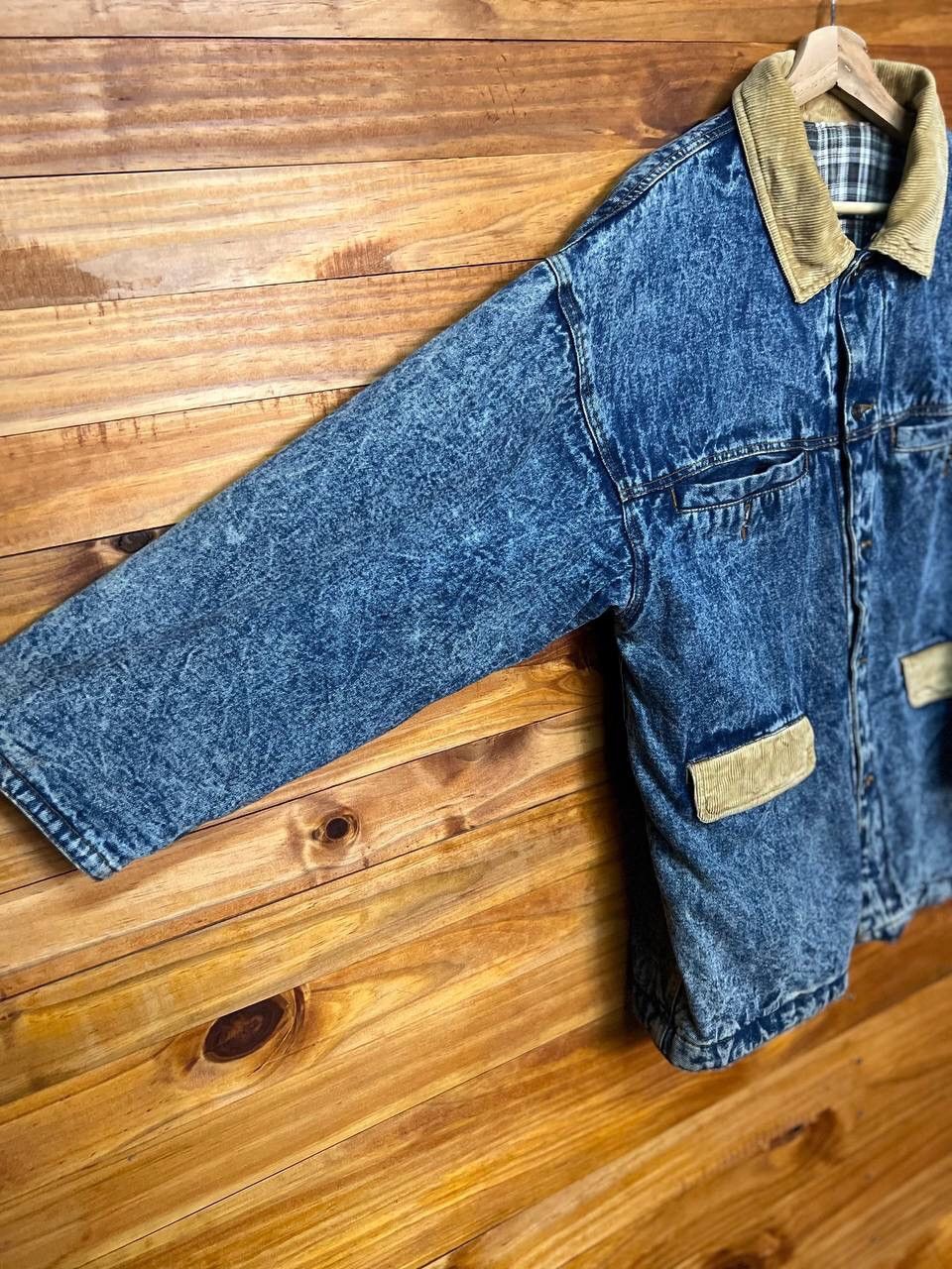 Vintage VINTAGE INTERNATIONAL WORLD JEANS ACID WASH DENIM JACKET Size US M / EU 48-50 / 2 - 7 Thumbnail