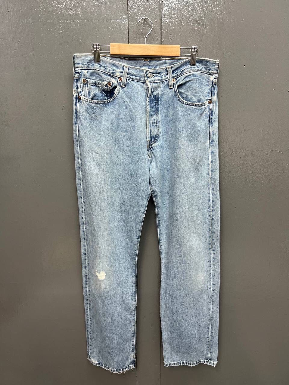 Levi's VINTAGE LEVI’S 501 JEANS Size US 33 - 1 Thumbnail