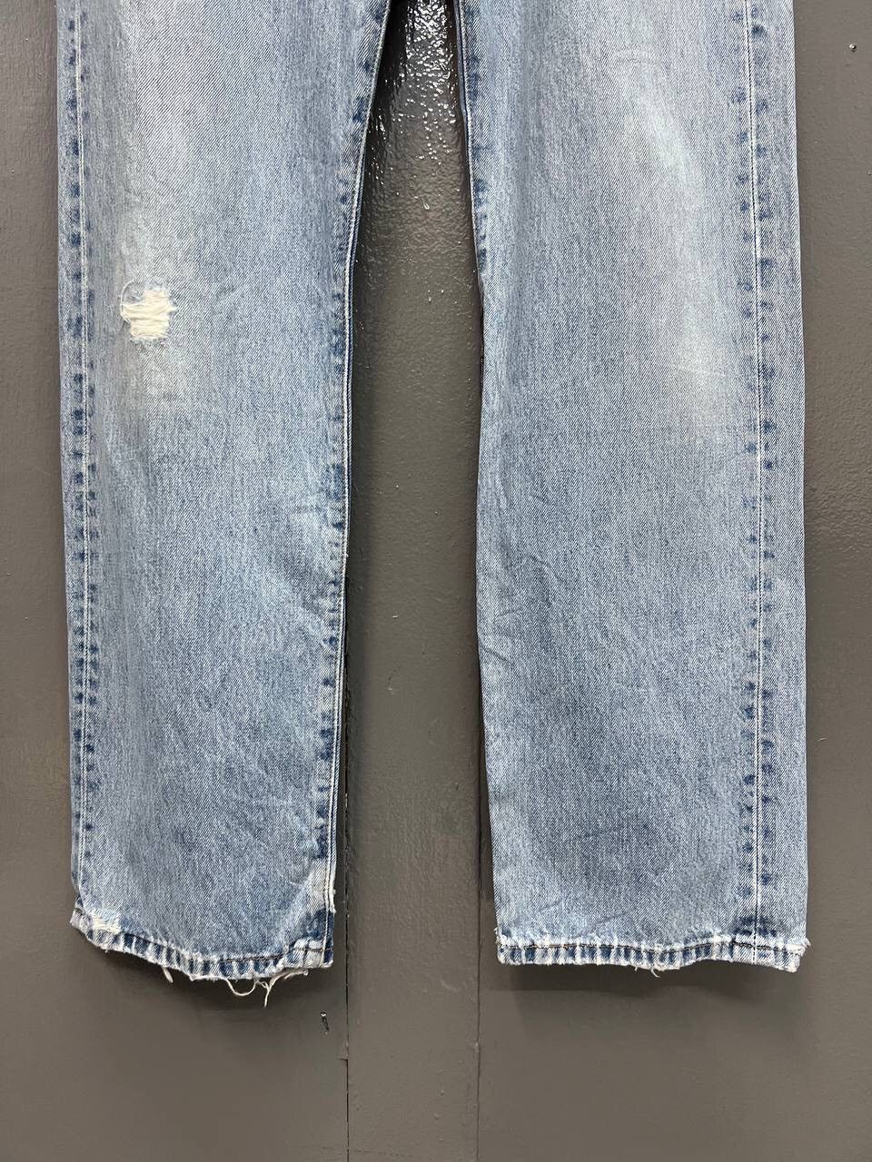 Levi's VINTAGE LEVI’S 501 JEANS Size US 33 - 6 Thumbnail