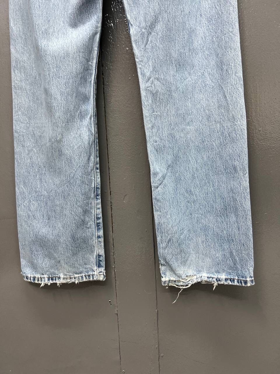 Levi's VINTAGE LEVI’S 501 JEANS Size US 33 - 11 Thumbnail