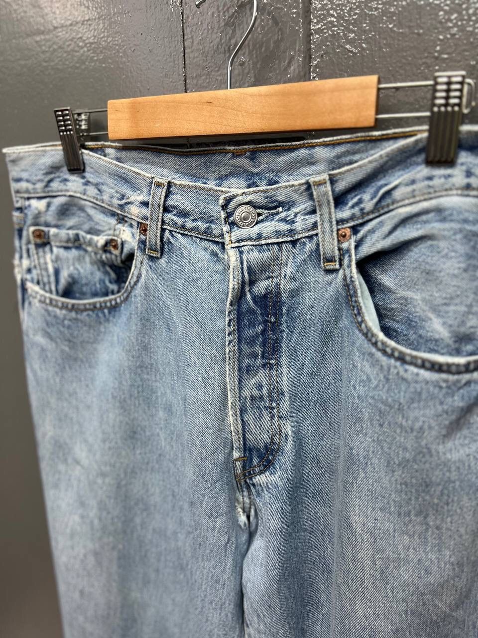 Levi's VINTAGE LEVI’S 501 JEANS Size US 33 - 4 Thumbnail
