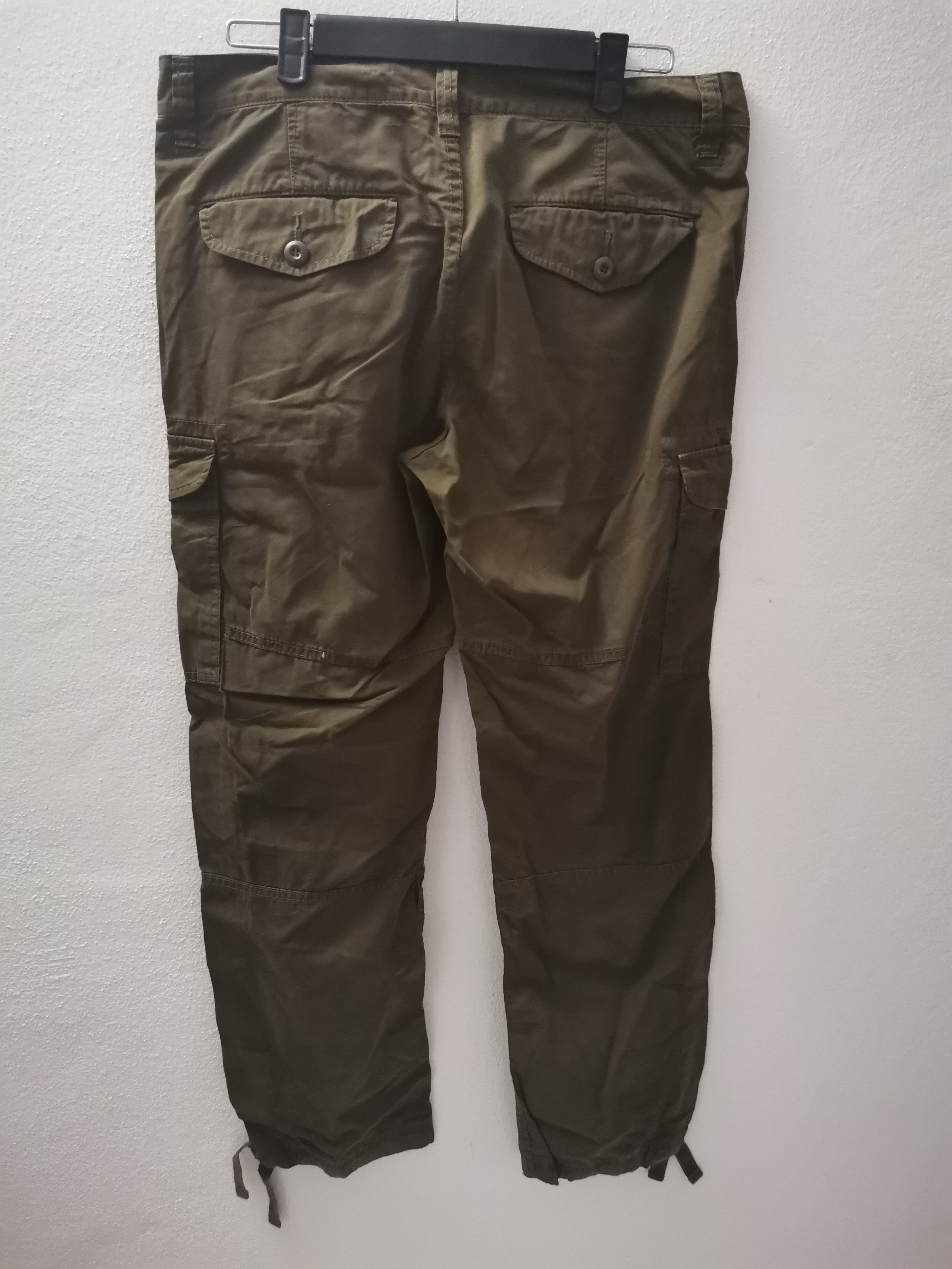 Japanese Brand Uniqlo Cargo Pants Multipockets Tactical Pants Size US 32 / EU 48 - 2 Thumbnail