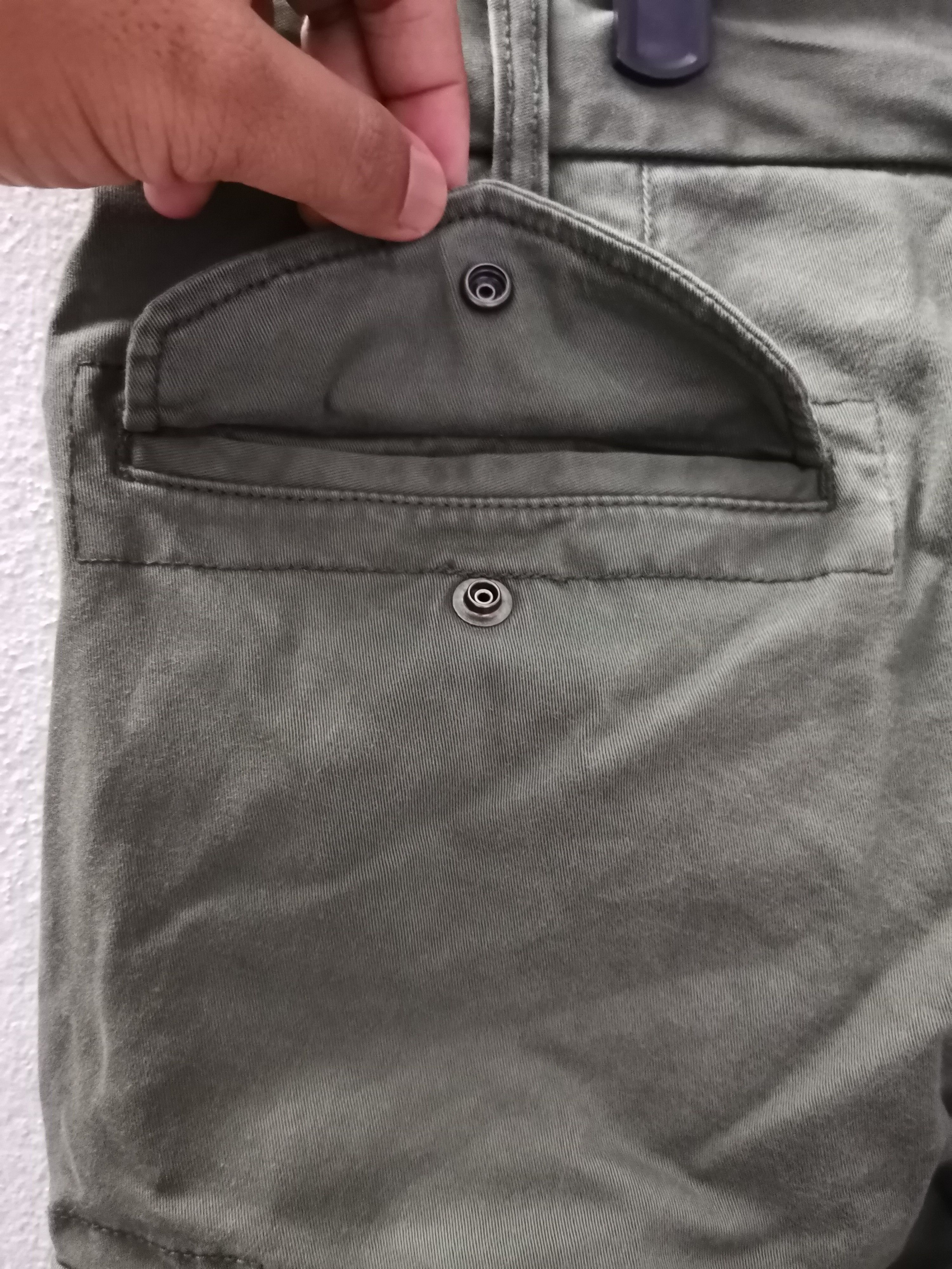 Japanese Brand Uniqlo Cargo Pants / Tactical Pants Size US 33 - 10 Thumbnail