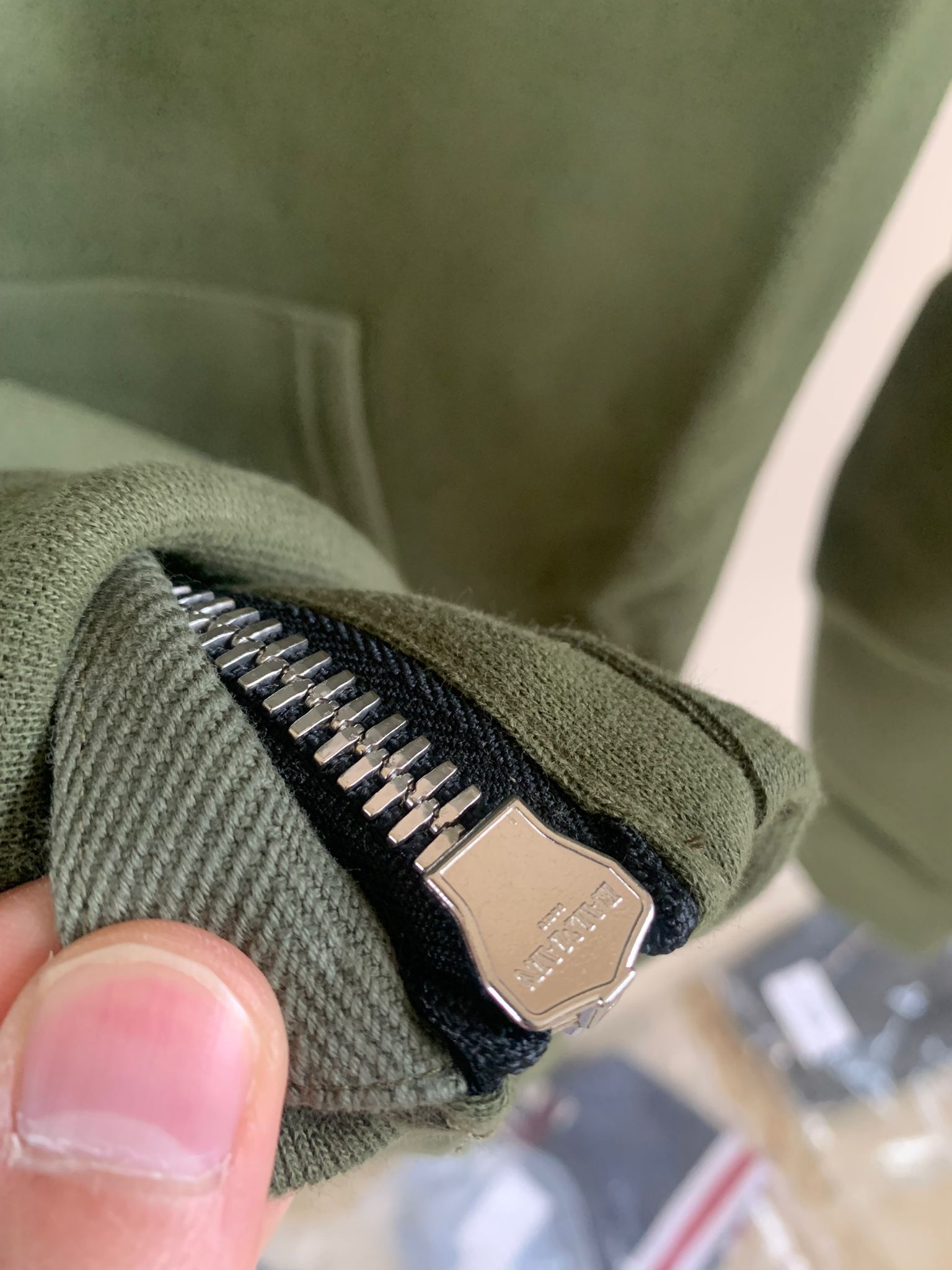 Balmain Pullover Dual Zip Hoodie in Military Green Size US M / EU 48-50 / 2 - 6 Thumbnail