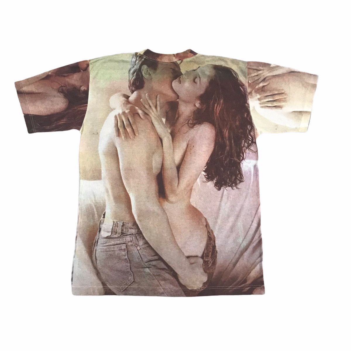 POP MAGAZINE Vintage Bootleg HUG KISS Fullprint by Bruce Weber Tee Size US L / EU 52-54 / 3 - 2 Thumbnail