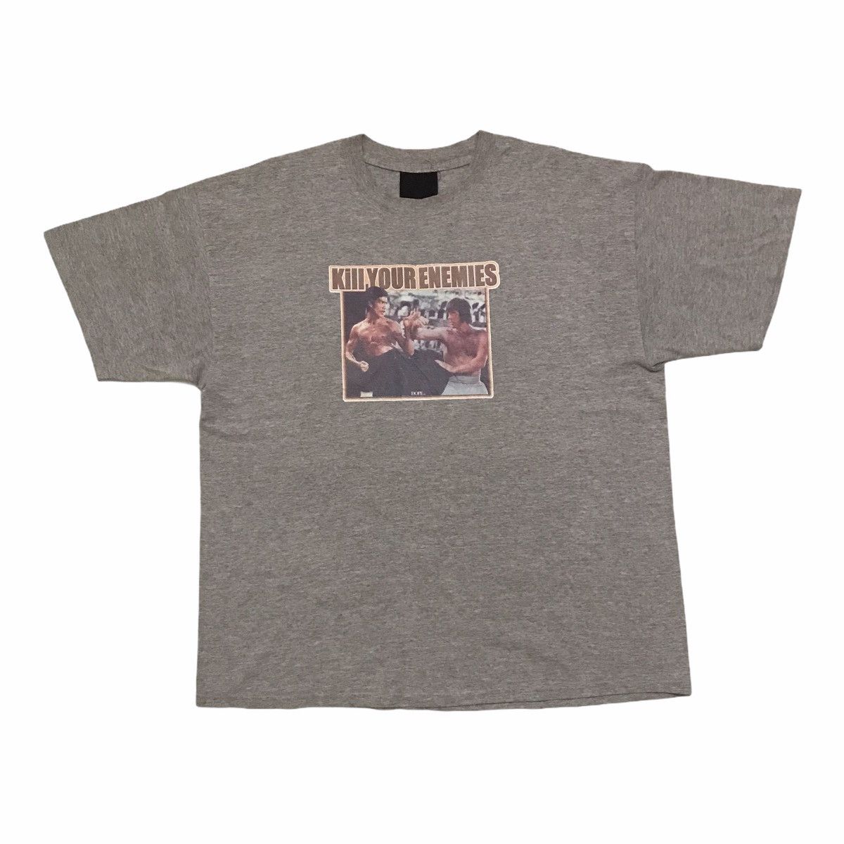 Vintage Vintage SERIAL KILLER Kill Your Enemies Bruce Lee Tee Size US XL / EU 56 / 4 - 1 Thumbnail