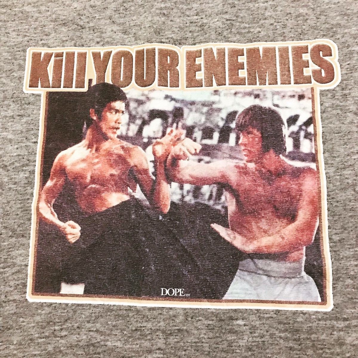 Vintage Vintage SERIAL KILLER Kill Your Enemies Bruce Lee Tee Size US XL / EU 56 / 4 - 4 Thumbnail