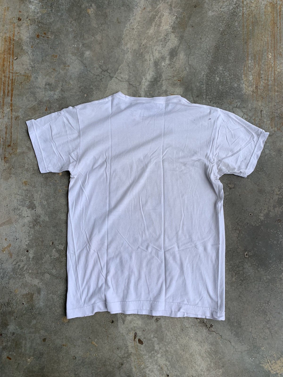 Band Tees × Tultex Thrashed Faded Miley Cyrus Icecream Tshirt Size US S / EU 44-46 / 1 - 3 Thumbnail