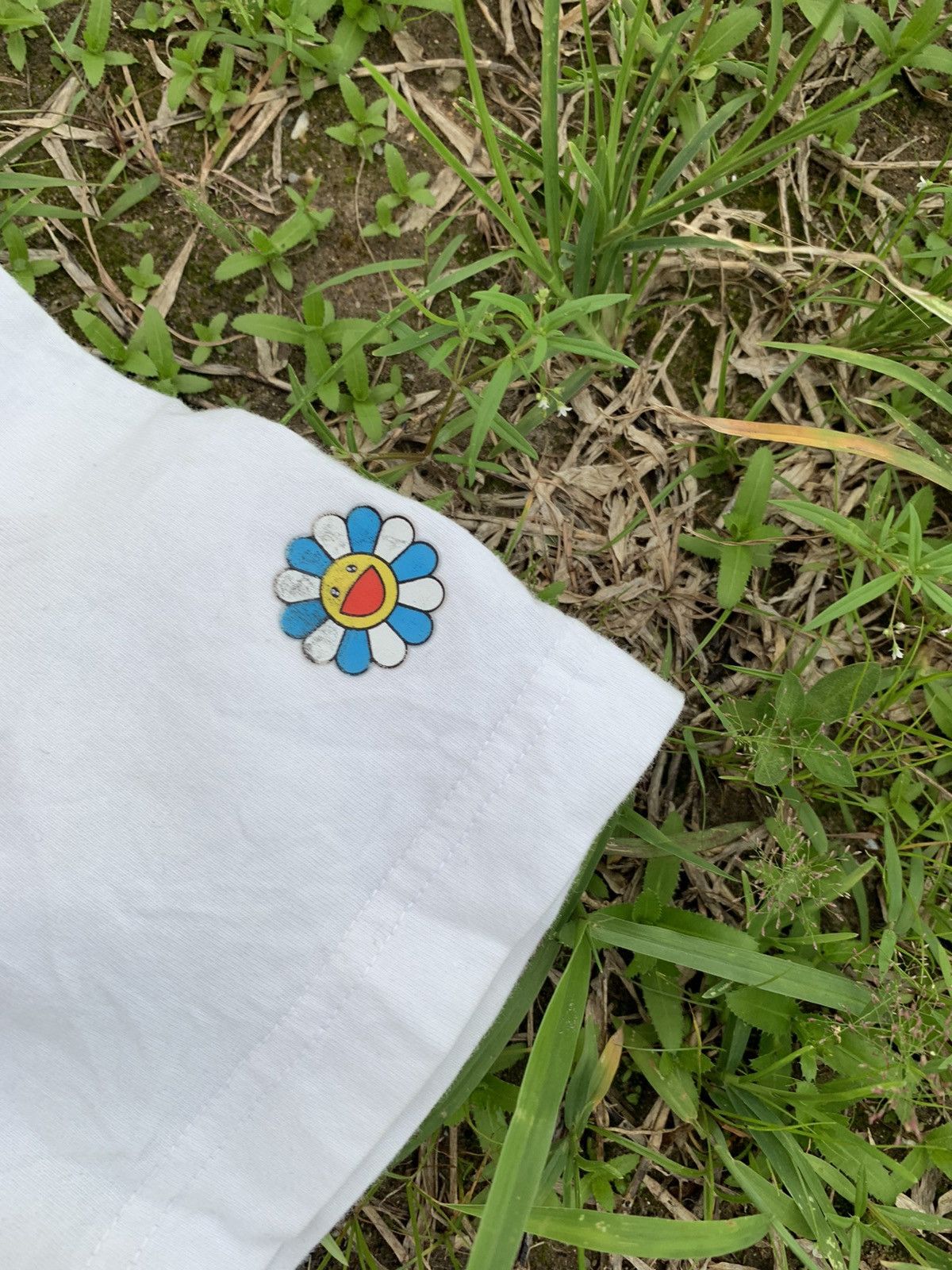 Japanese Brand × Takashi Murakami × Uniqlo Takashi Murakami Tshirt Size US S / EU 44-46 / 1 - 4 Thumbnail