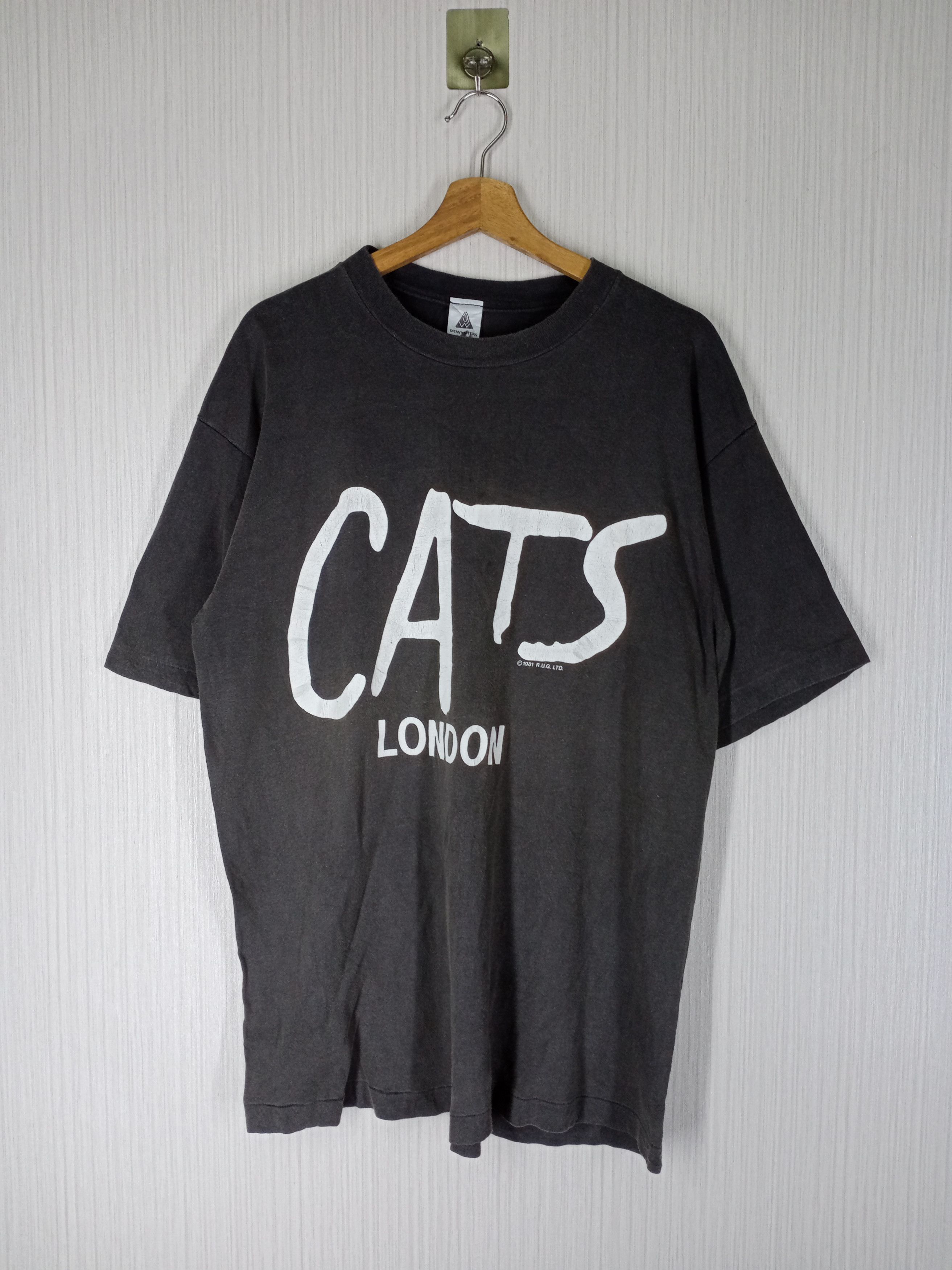 Band Tees × Vintage Rare Vintage 1981 Cats London Musical Tshirt Size US L / EU 52-54 / 3 - 1 Thumbnail