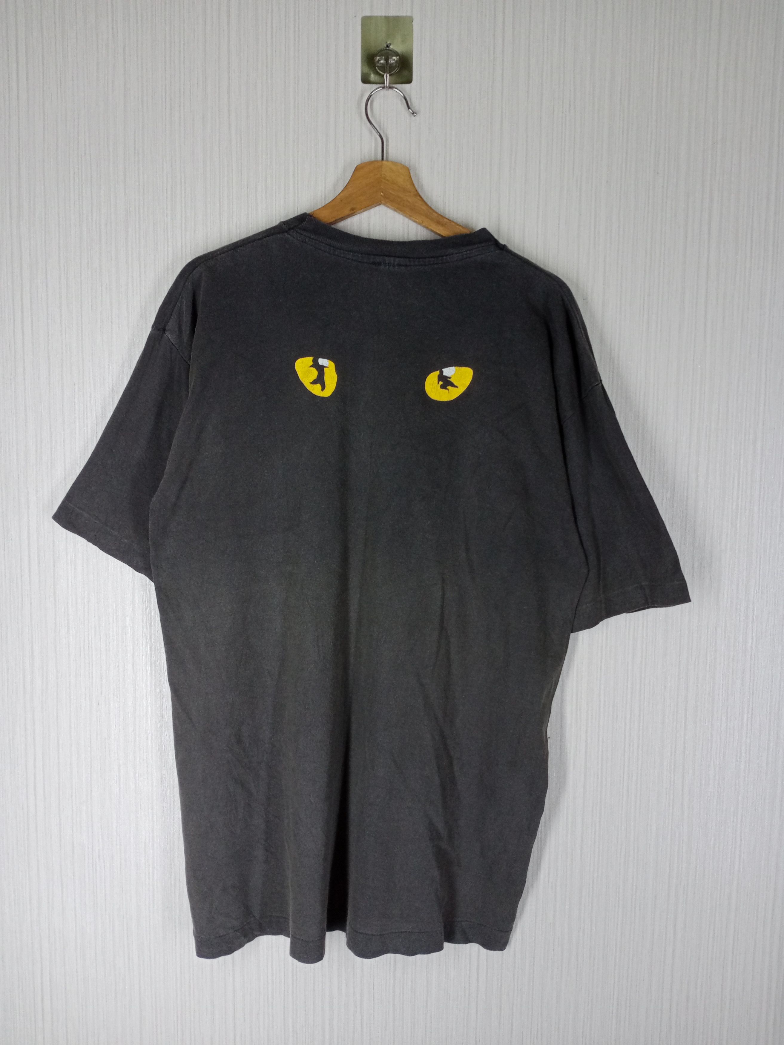 Band Tees × Vintage Rare Vintage 1981 Cats London Musical Tshirt Size US L / EU 52-54 / 3 - 2 Thumbnail