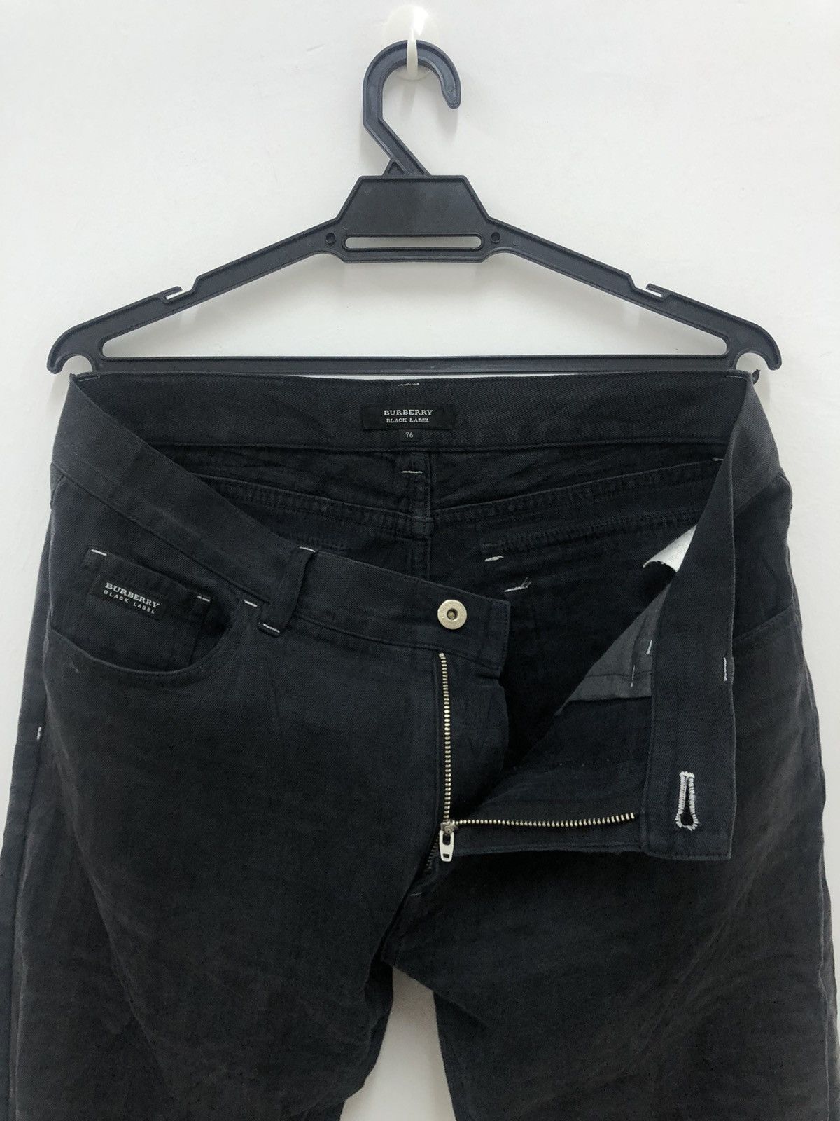 Burberry Vintage BURBERRY Black Label Nova Check Cargo Denim Pant Size US 32 / EU 48 - 5 Thumbnail