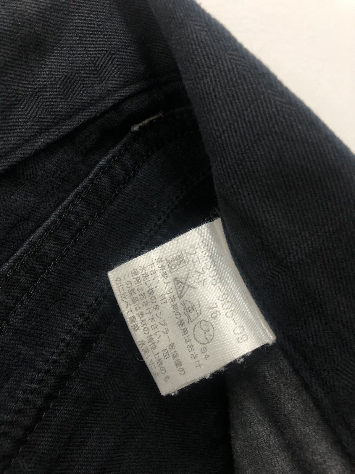 Burberry Vintage BURBERRY Black Label Nova Check Cargo Denim Pant Size US 32 / EU 48 - 6 Thumbnail