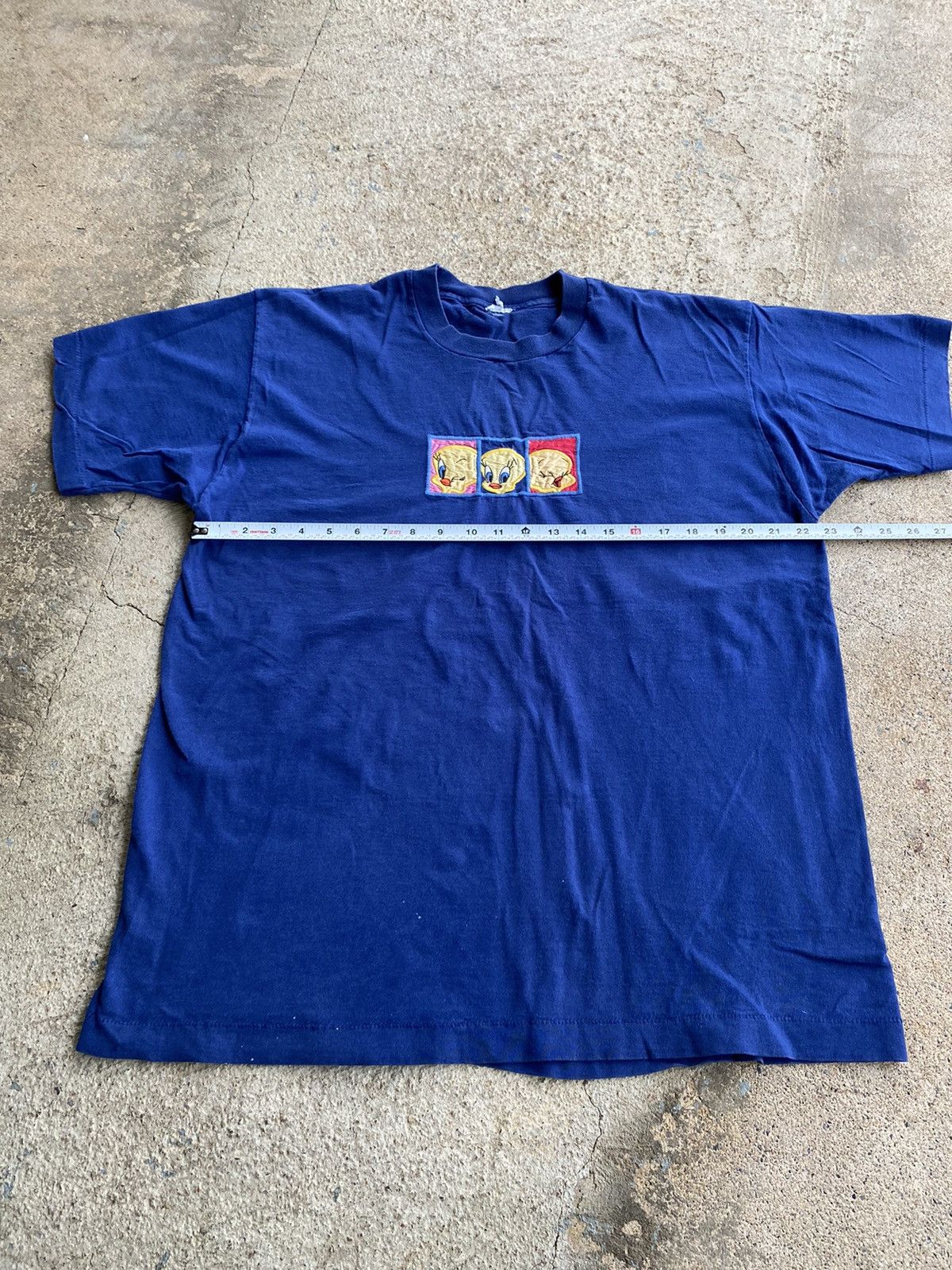 Vintage Vintage 90’s Tweety Bird Box Logo Looney Tunes Shirt Size US L / EU 52-54 / 3 - 8 Thumbnail