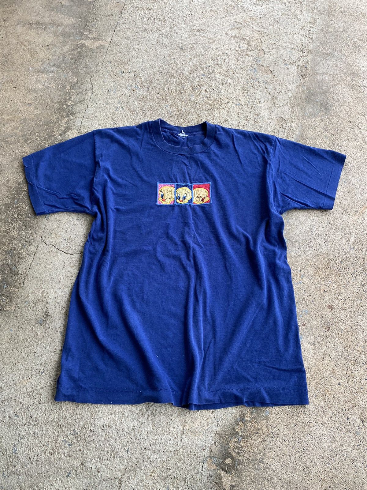 Vintage Vintage 90’s Tweety Bird Box Logo Looney Tunes Shirt Size US L / EU 52-54 / 3 - 2 Thumbnail