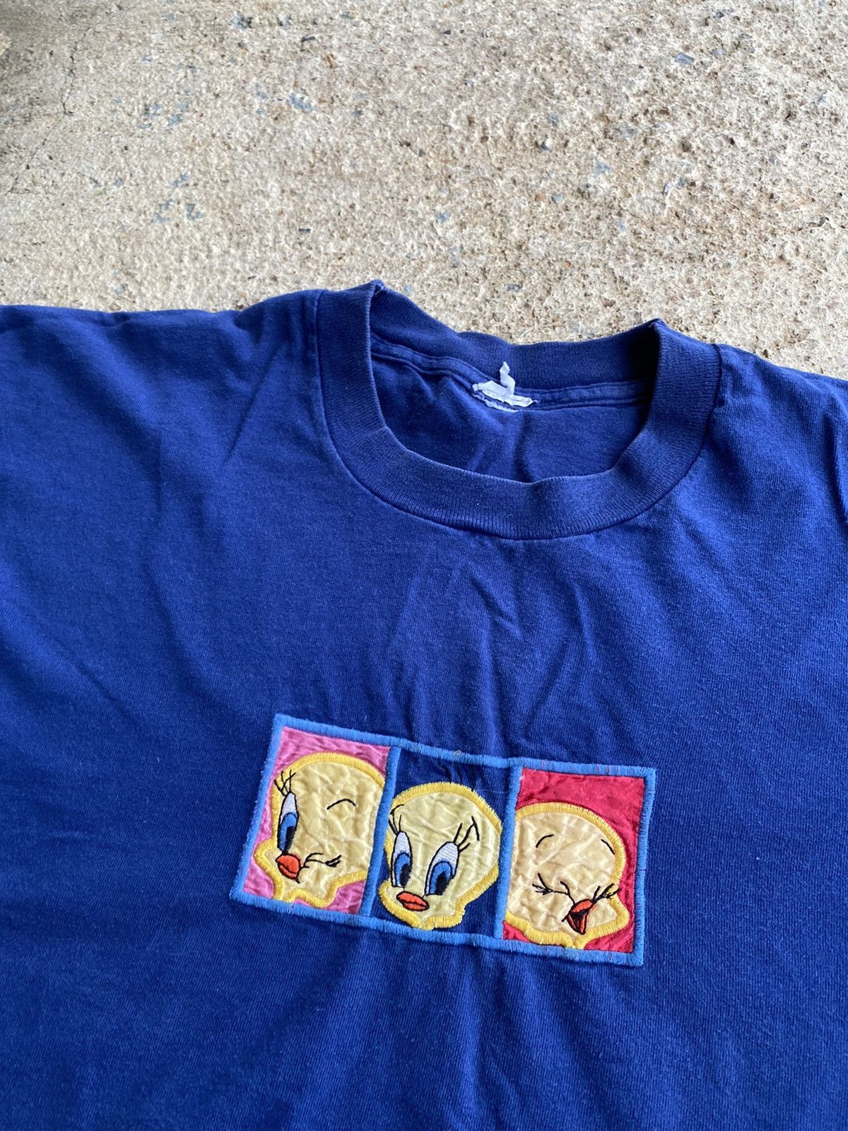 Vintage Vintage 90’s Tweety Bird Box Logo Looney Tunes Shirt Size US L / EU 52-54 / 3 - 3 Thumbnail