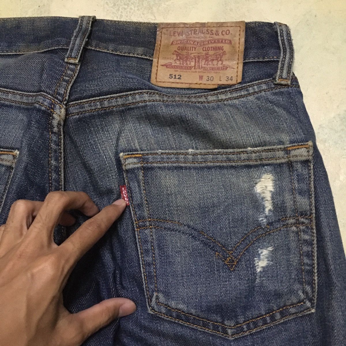 Levi's Vintage Levi’s 512 Distressed Denim Jeans Size US 30 / EU 46 - 11 Thumbnail