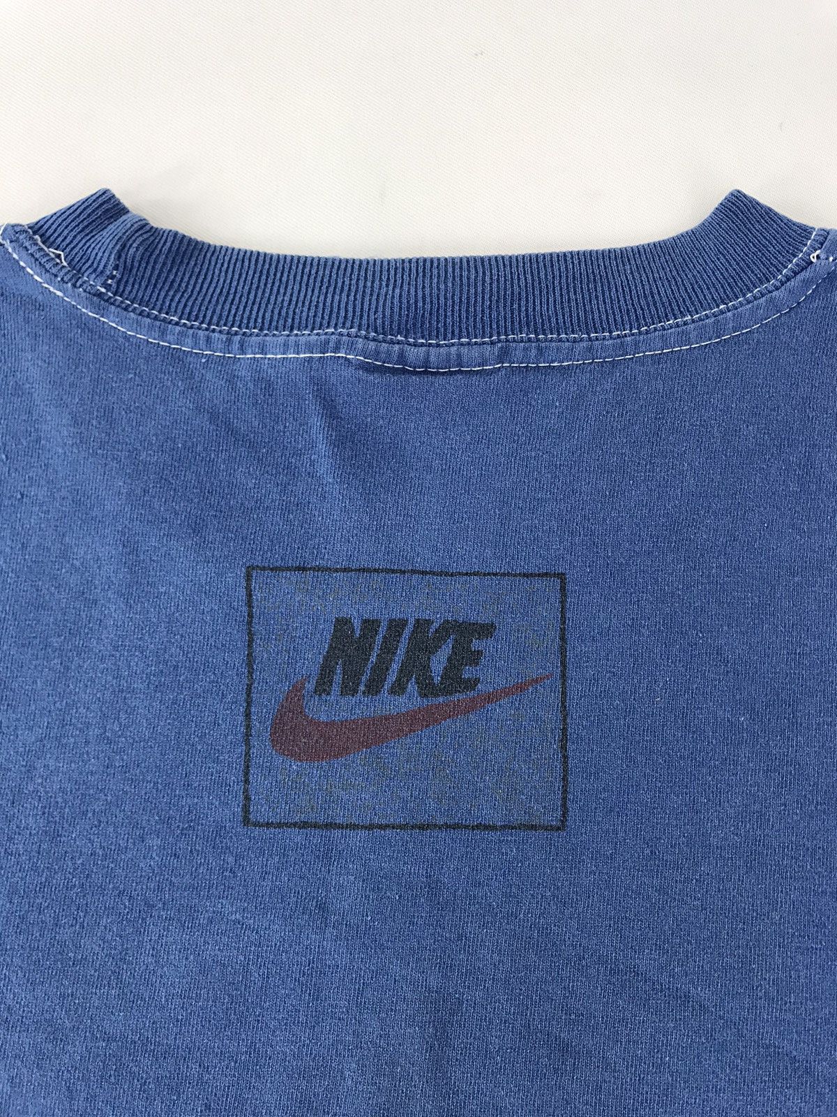 Nike 90s Nike Swoosh Big Logo Blue Label Sportswear Size US L / EU 52-54 / 3 - 3 Thumbnail