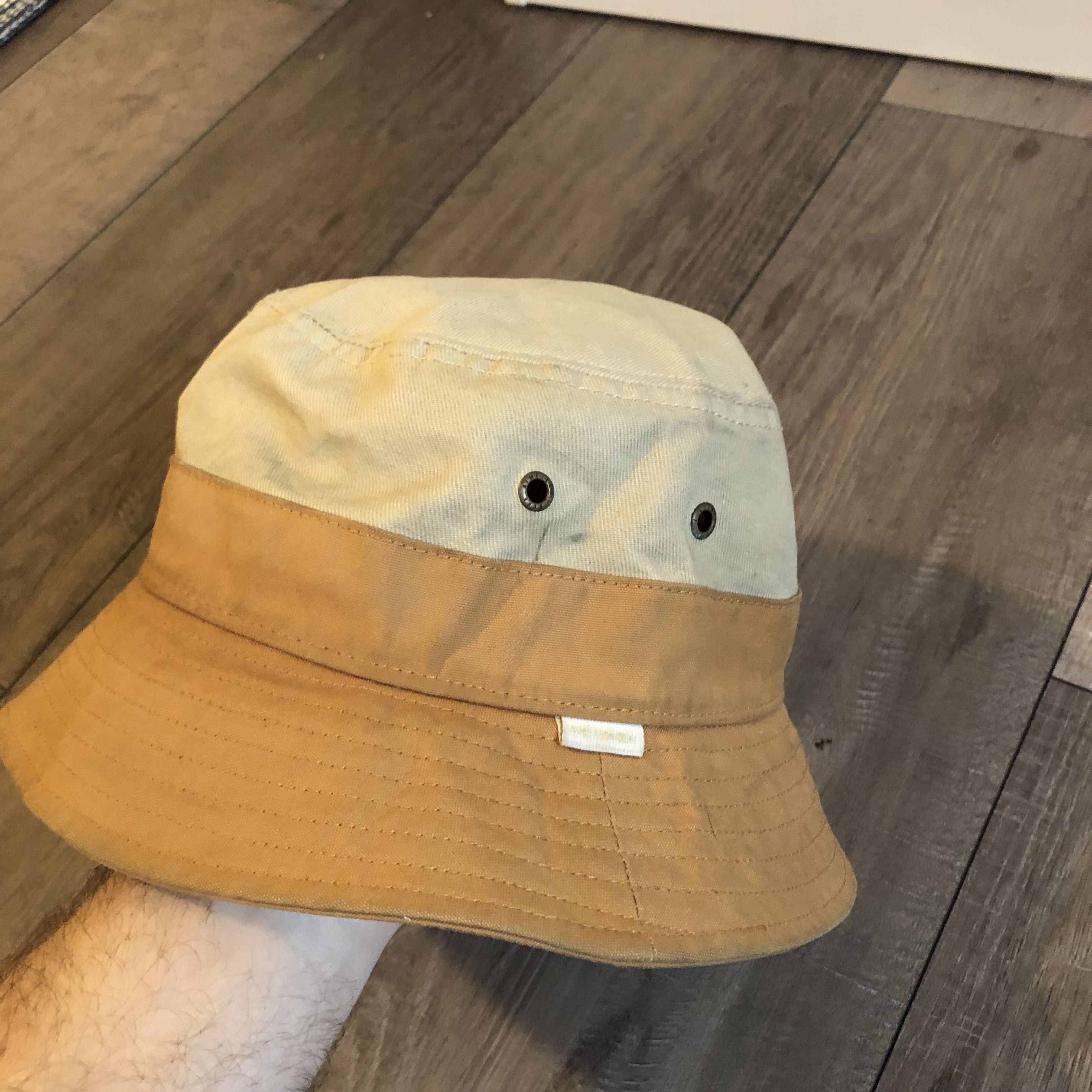 Aime Leon Dore Aime Leon Dore Two Tone Bucket Hat Size ONE SIZE - 1 Thumbnail
