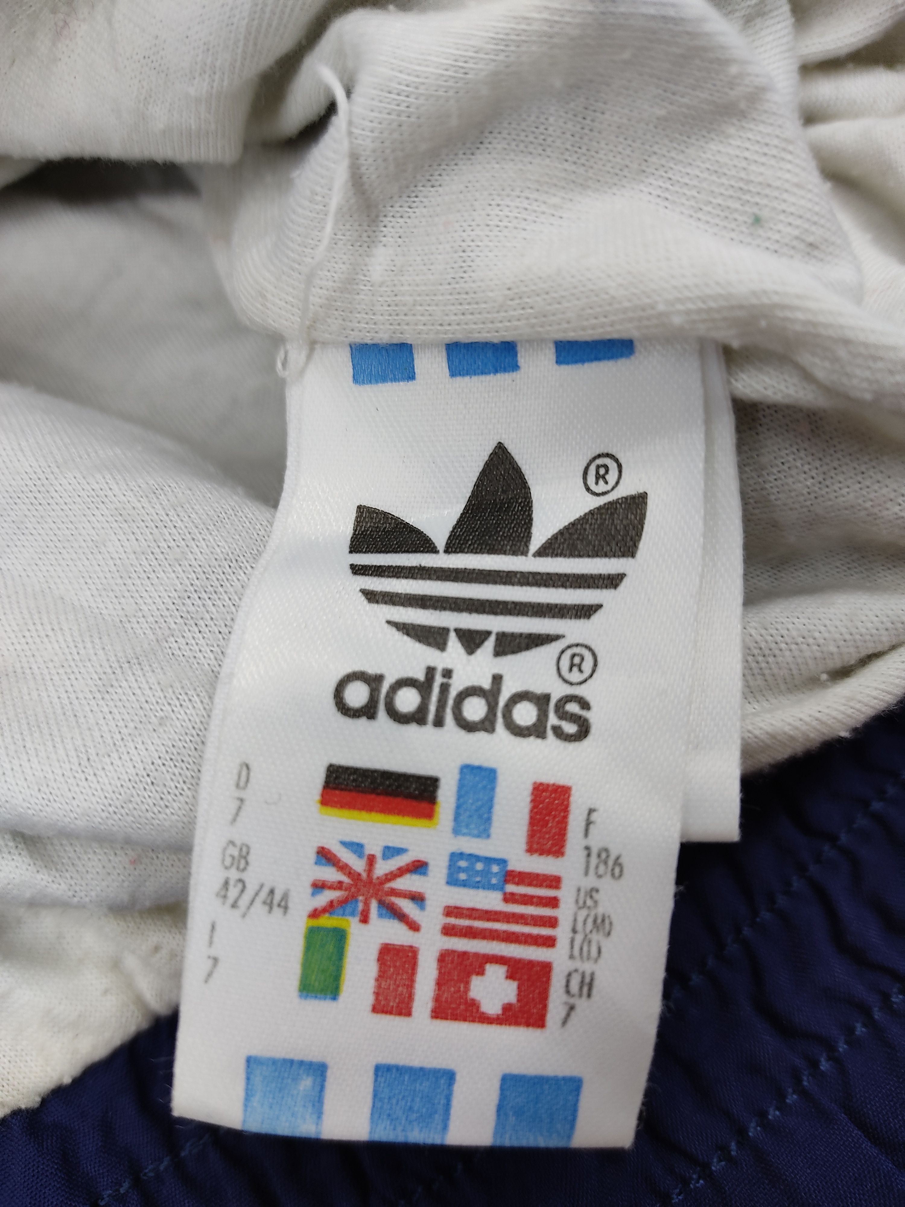Adidas Rare Vintage Adidas Trefoil Made in Syria Damascus Size US XL / EU 56 / 4 - 7 Thumbnail