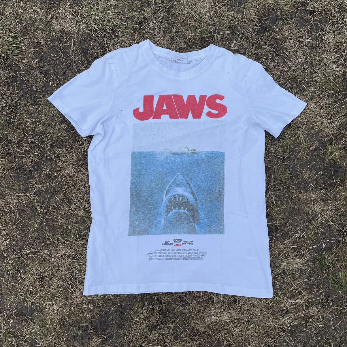 Vintage Vintage 90s Jaws Graphic Tee Sun Faded Horror Grunge Baggy M Size US M / EU 48-50 / 2 - 2 Thumbnail