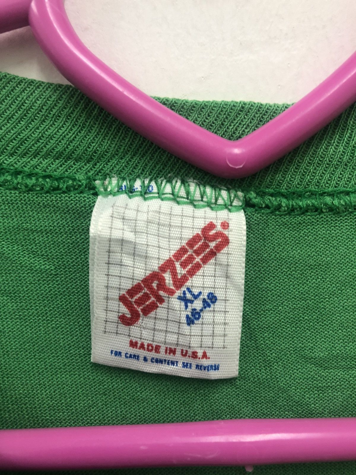 Jerzees Rare 90s Vintage RECYCLE YOURSELF Shirt Size US XL / EU 56 / 4 - 3 Thumbnail