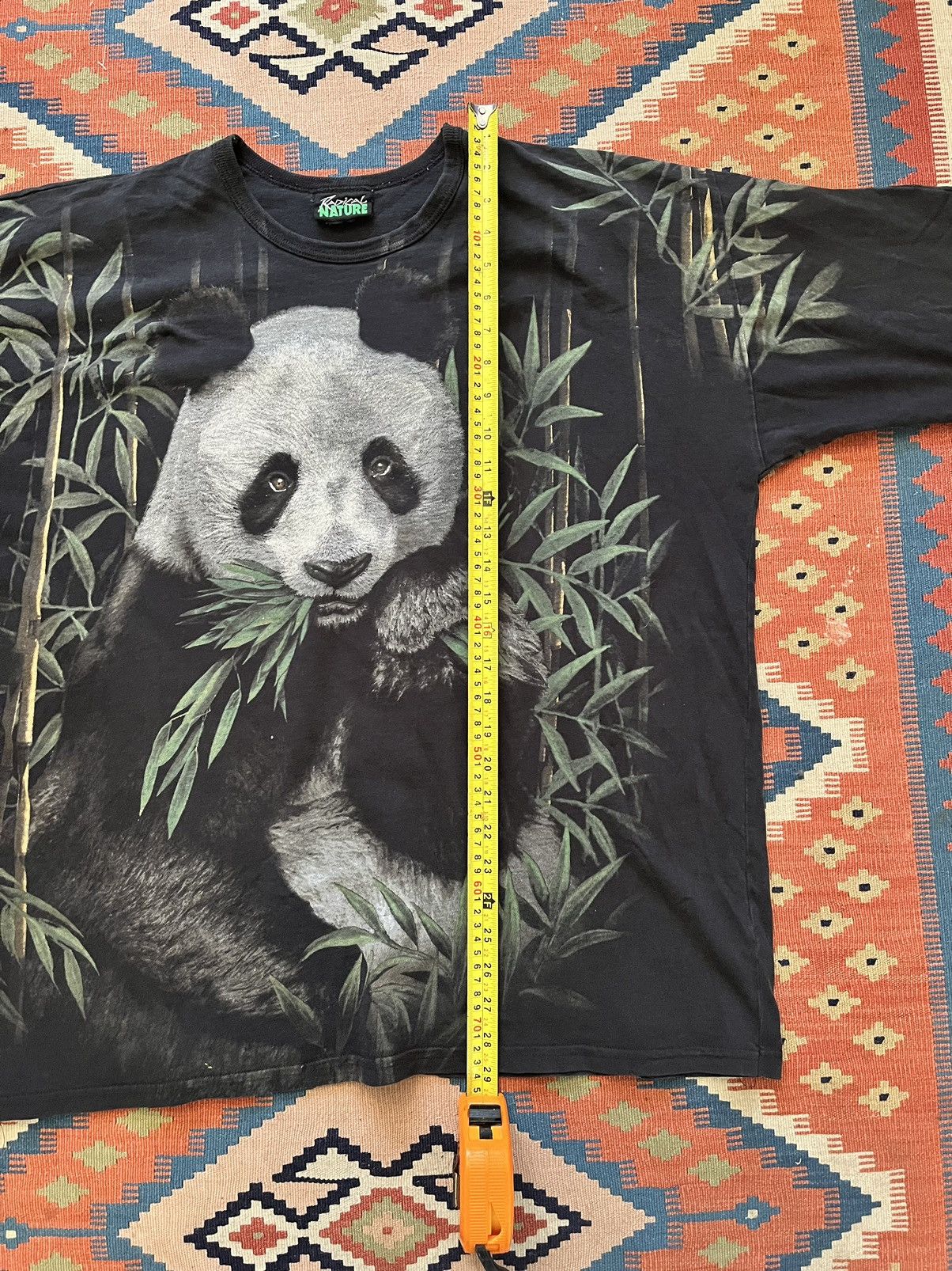 Vintage all over print nature graphic t shirt