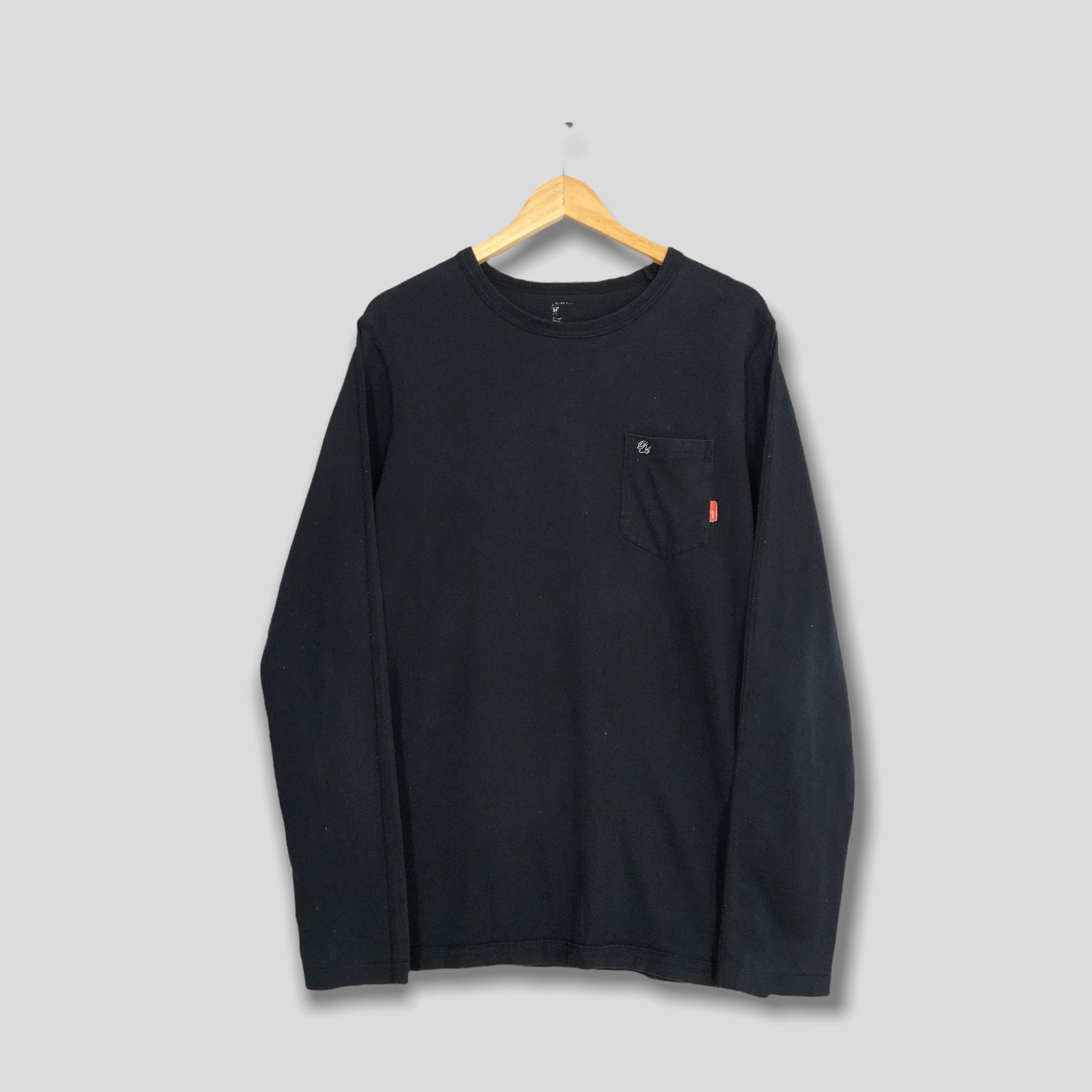 image of Wtaps Extreme Prejudice Wt-Vua Plain Black Tshirt Medium, Men's