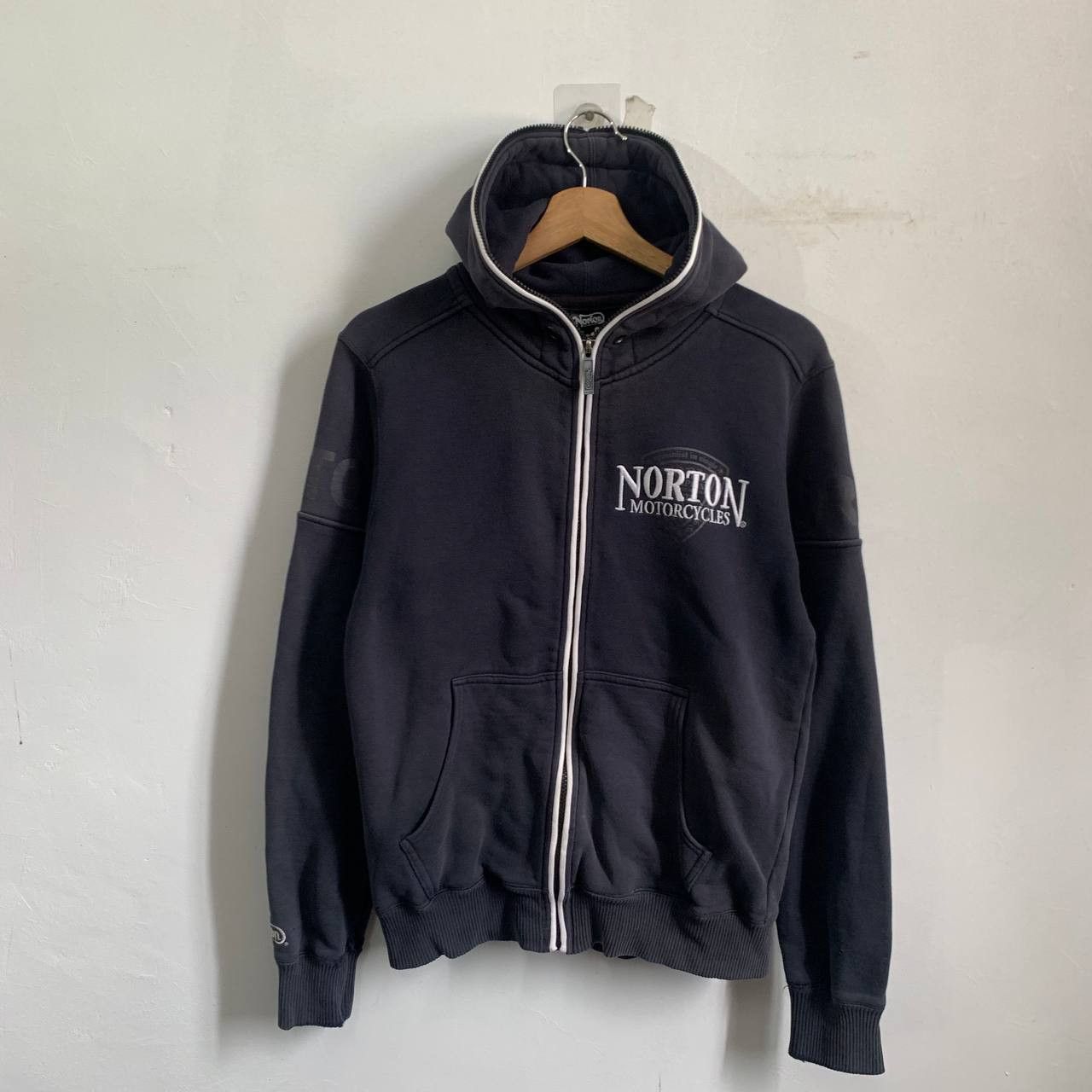 Norton Distressed Hoodie norton motorcycles Size US XS / EU 42 / 0 - 11 Thumbnail