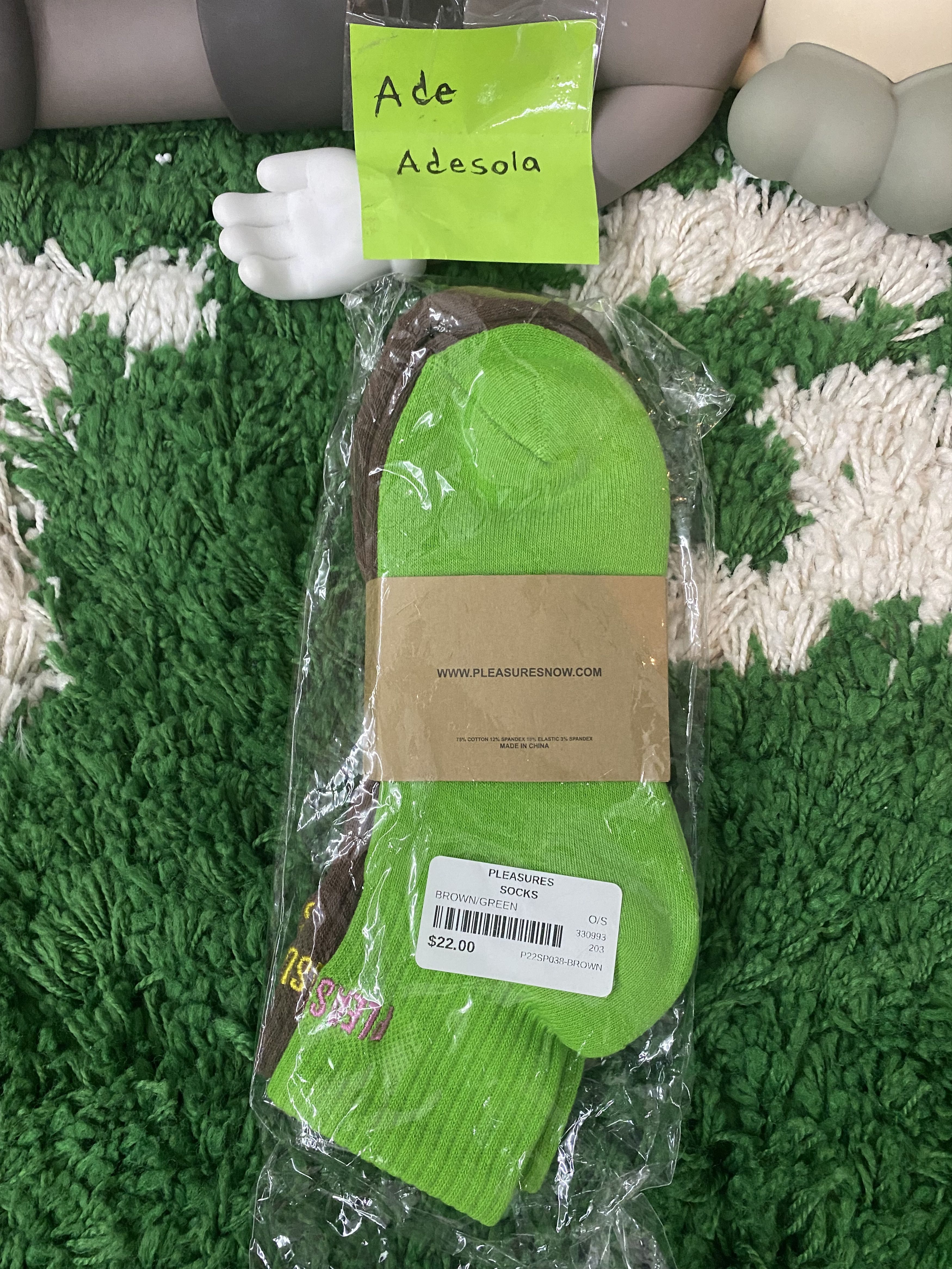 Pleasures SOCKS - 2 PACK (BROWN + GREEN) Size ONE SIZE - 2 Thumbnail
