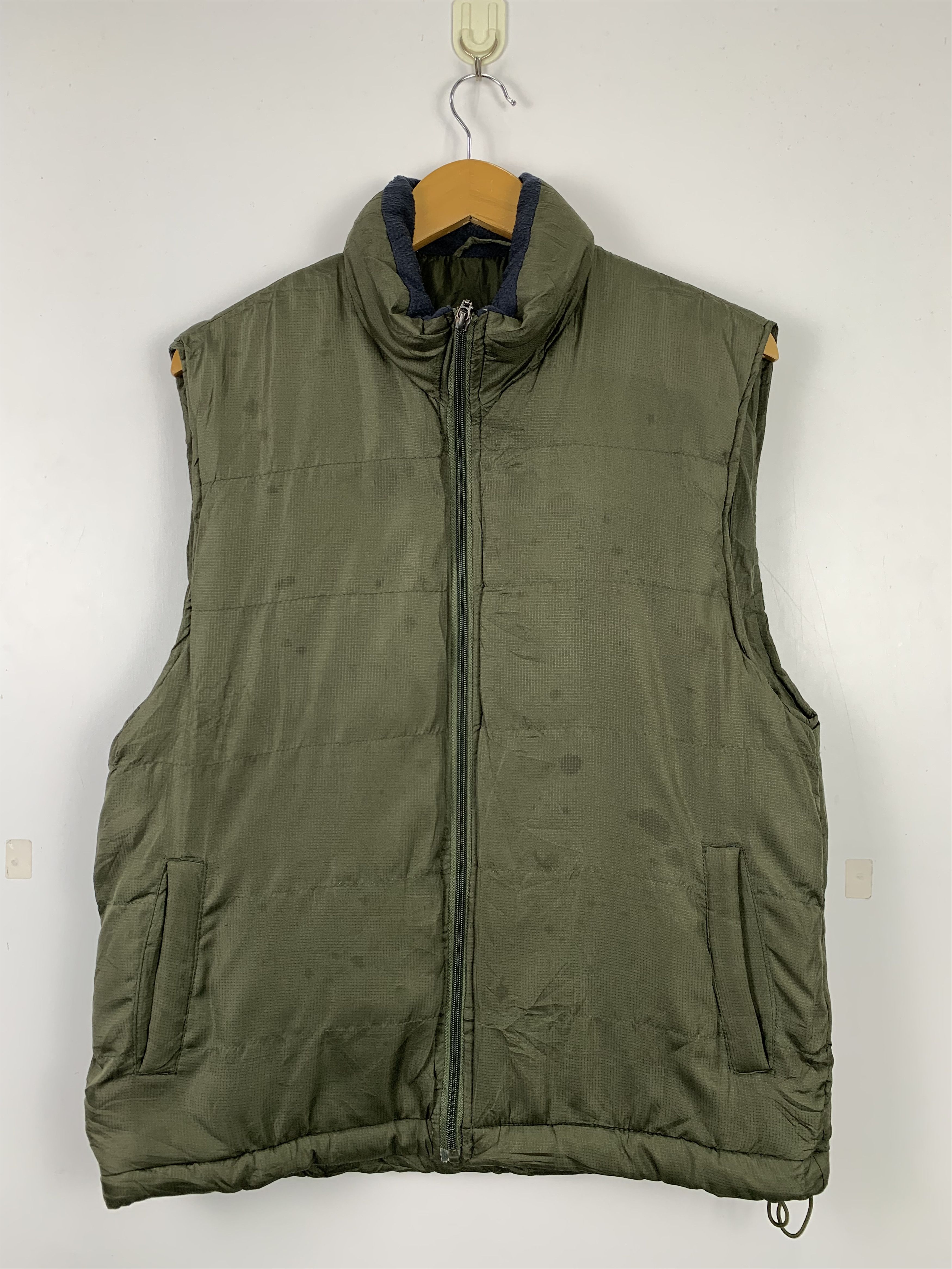 image of Vintage Epicon Puffer Zip Up Vests in Military Green, Men's (Size Medium)