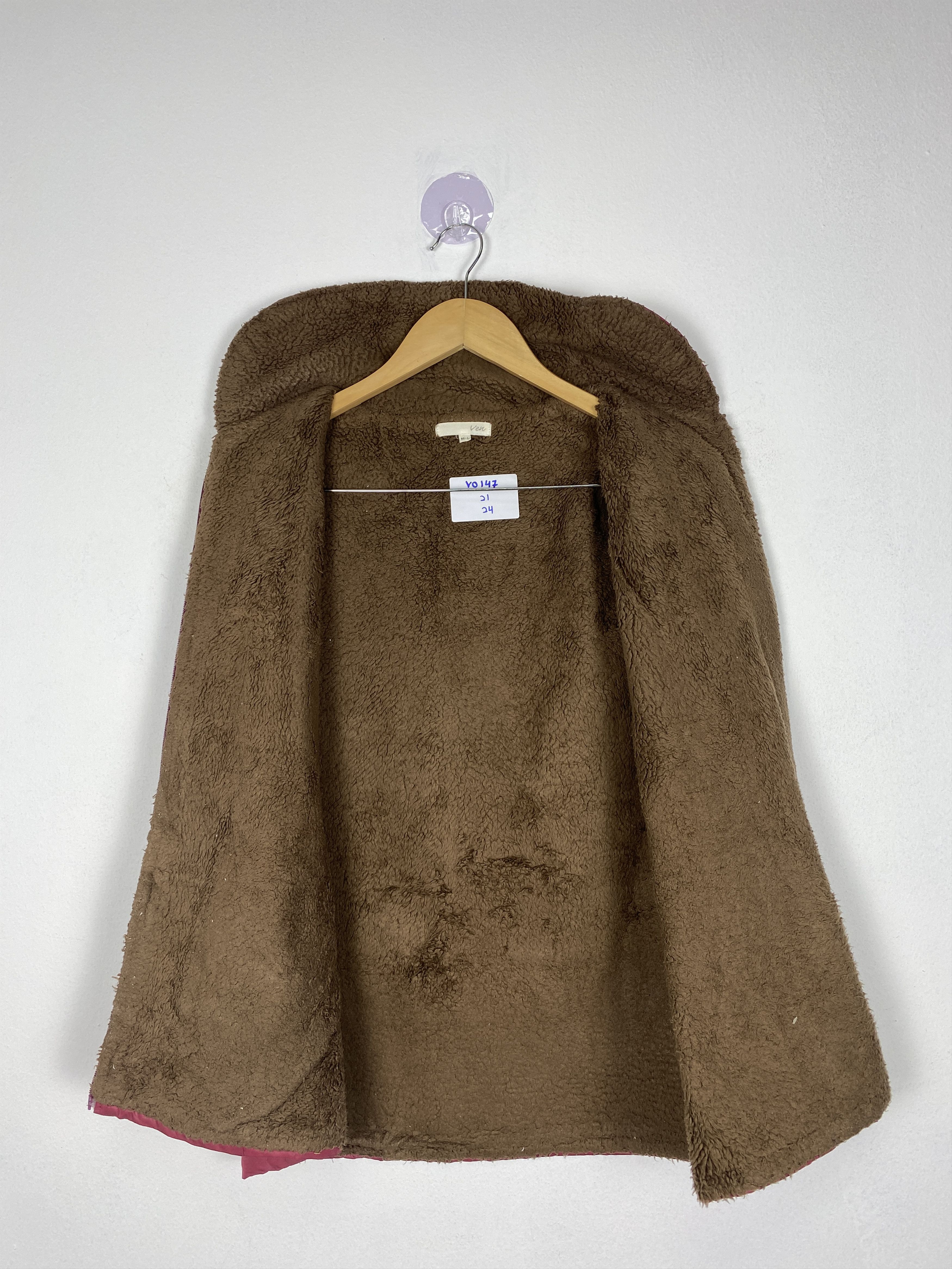Japanese Brand Vintage Japanese Brand Puffer Sherpa Lining Vest Size US S / EU 44-46 / 1 - 5 Thumbnail