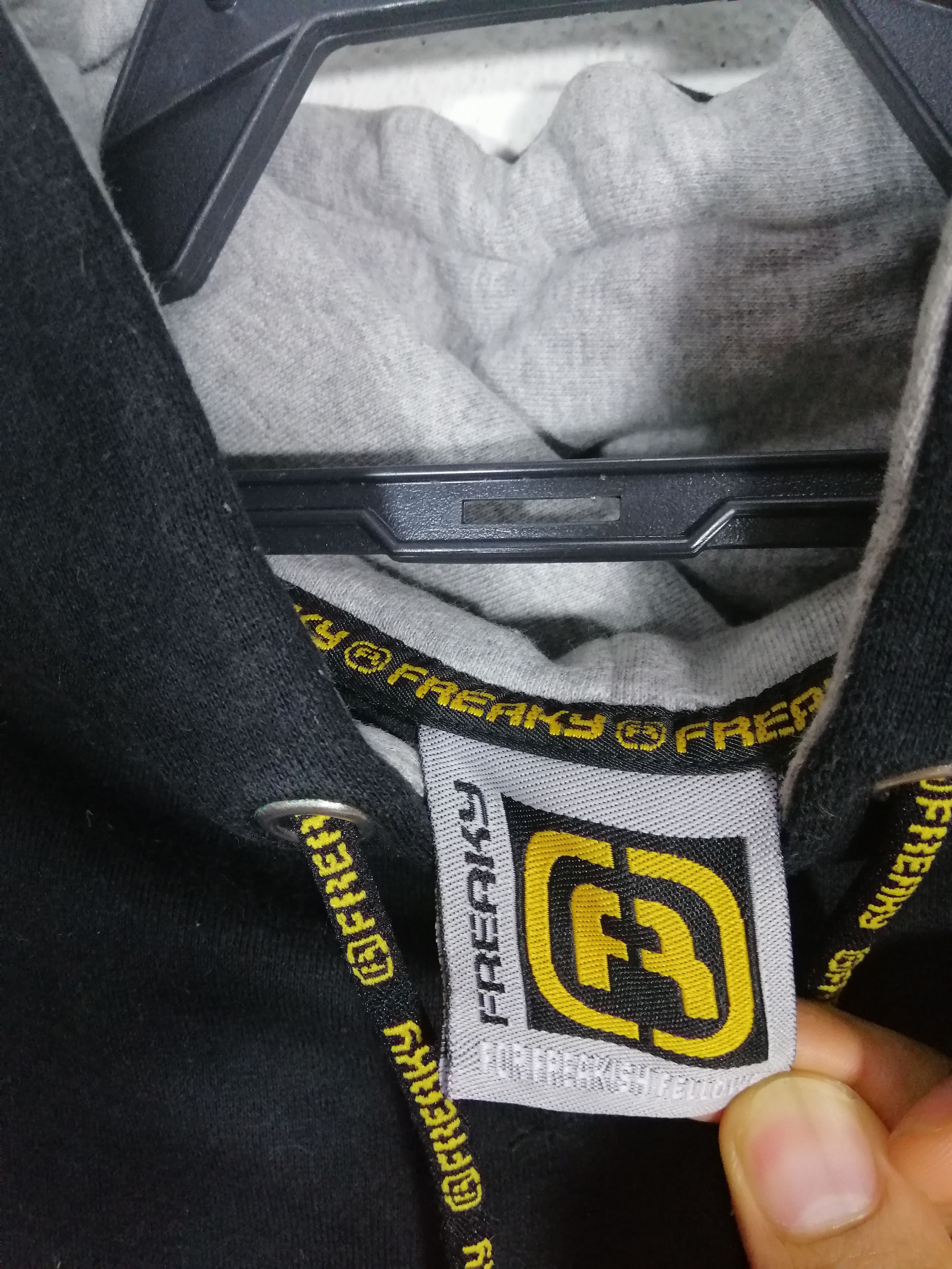 Japanese Brand RARE DESIGN FREAKY HOODIES Size US XL / EU 56 / 4 - 3 Thumbnail