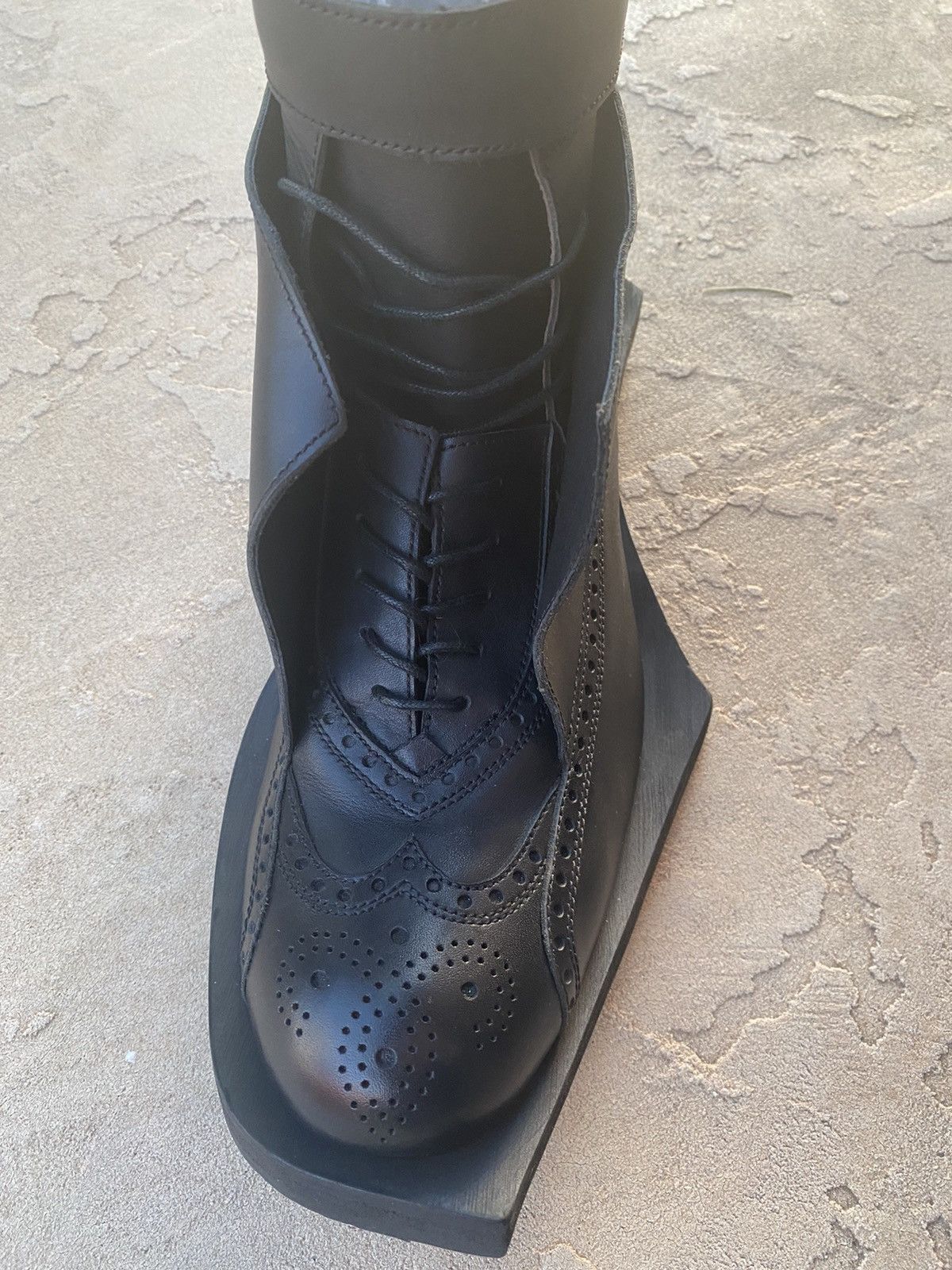 Juun.J Juun.j Runway Fall 2011 Geometric Brogue Boots Size US 11 / EU 44 - 9 Thumbnail