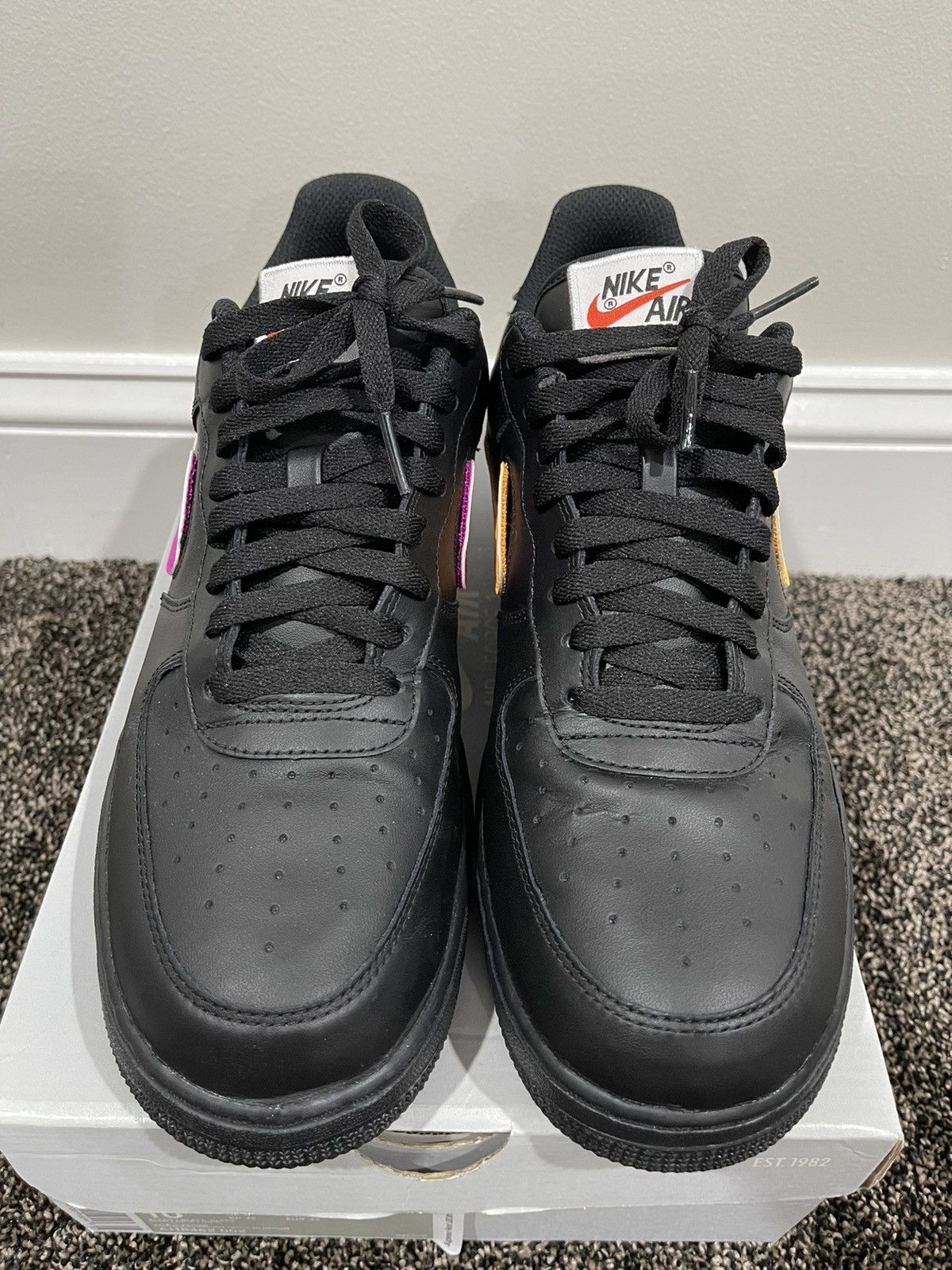 Nike Nike Air Force 1 Low Black Swoosh Pack All Star 2018 Size US 10 / EU 43 - 6 Thumbnail