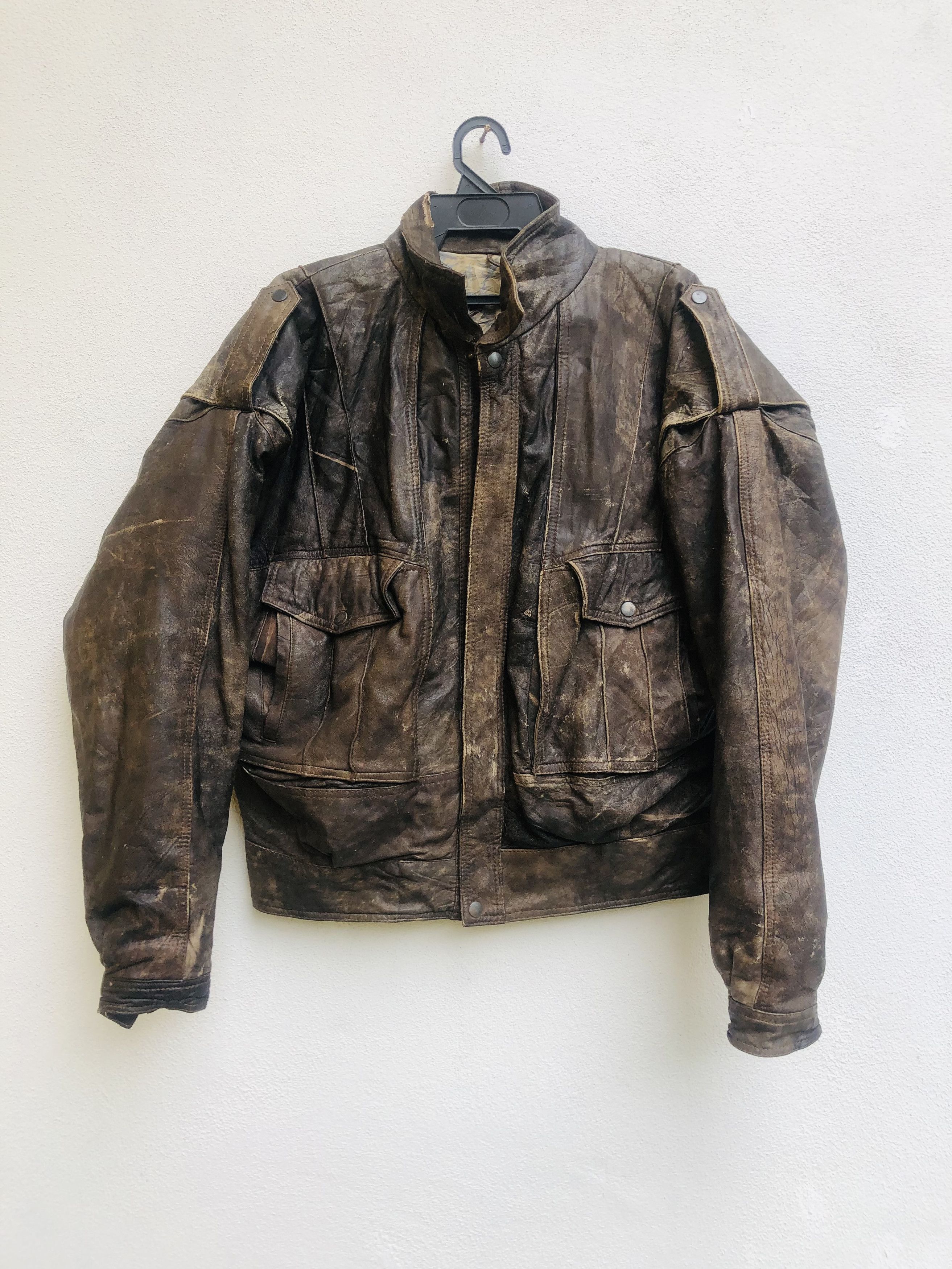 Japanese Brand × Vintage Vintage Leather Jacket Travis Scott Fashion Style Size US L / EU 52-54 / 3 - 1 Thumbnail