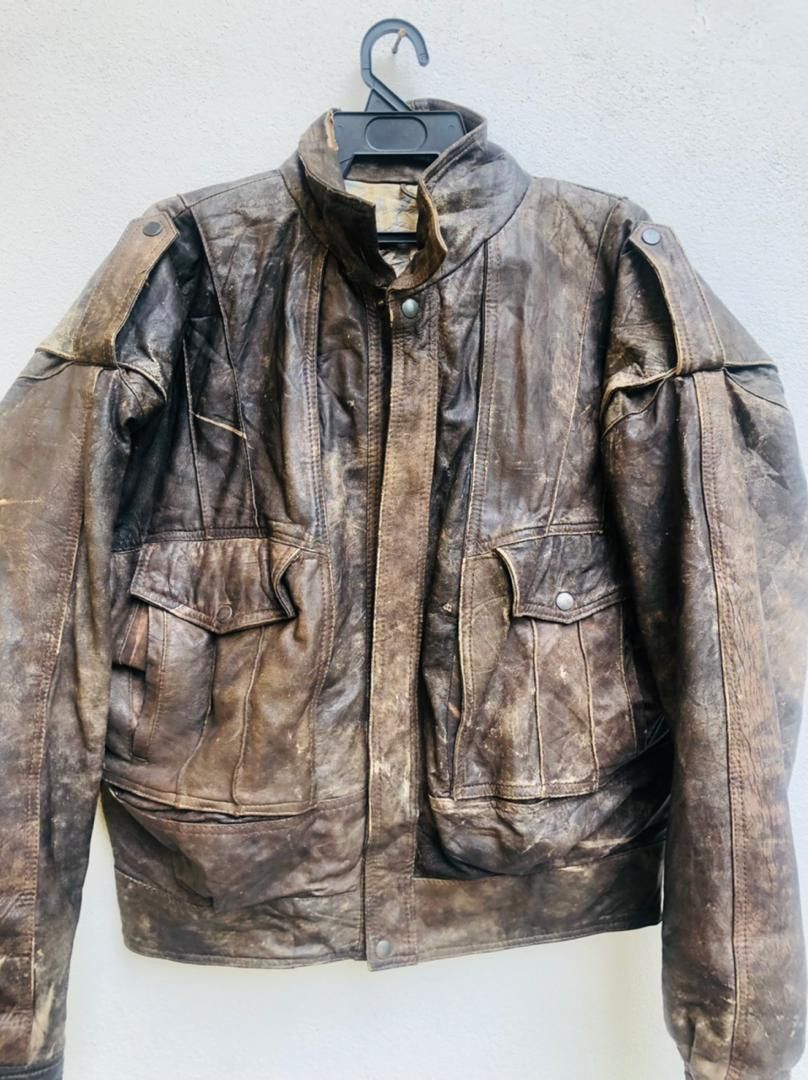 Japanese Brand × Vintage Vintage Leather Jacket Travis Scott Fashion Style Size US L / EU 52-54 / 3 - 3 Thumbnail