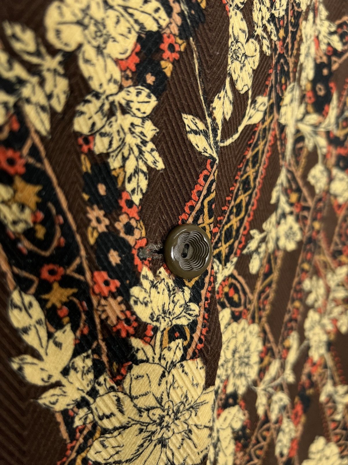 Japanese Brand Vintage Japanese Brand Floral Pattern Vest Size US S / EU 44-46 / 1 - 3 Thumbnail