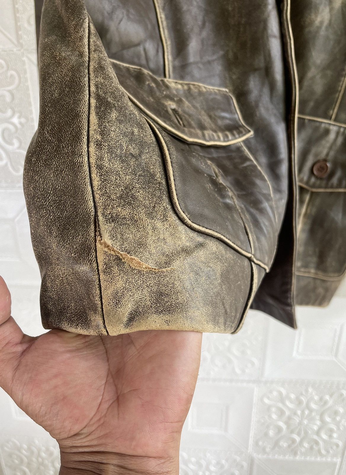 Guess Vintage 90s Guess Brown Leather Jacket – Distressed Casual Size US M / EU 48-50 / 2 - 7 Thumbnail
