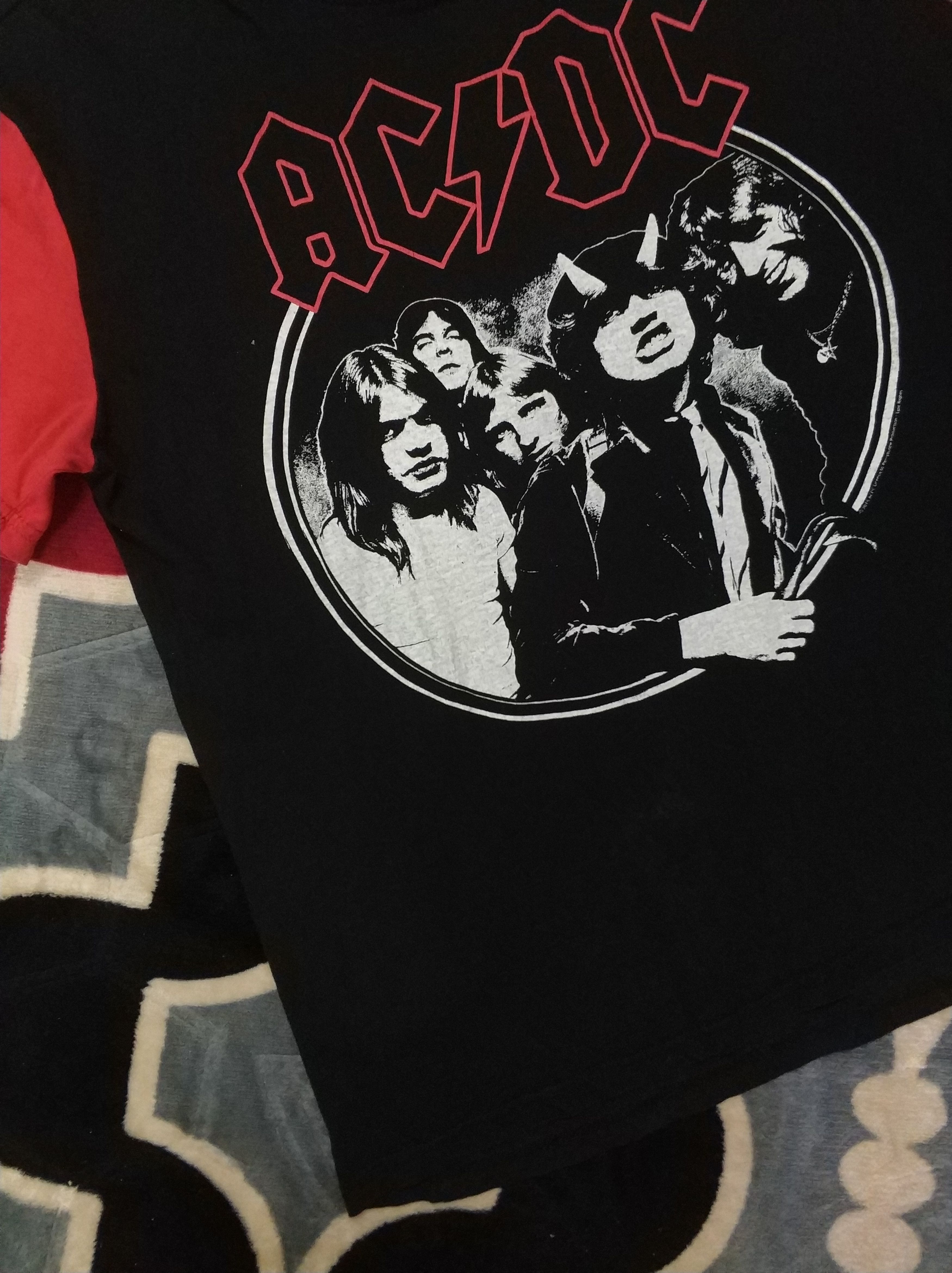 AC/DC 🔥Rare Raglan ACDC Band Tees Size US M / EU 48-50 / 2 - 4 Thumbnail